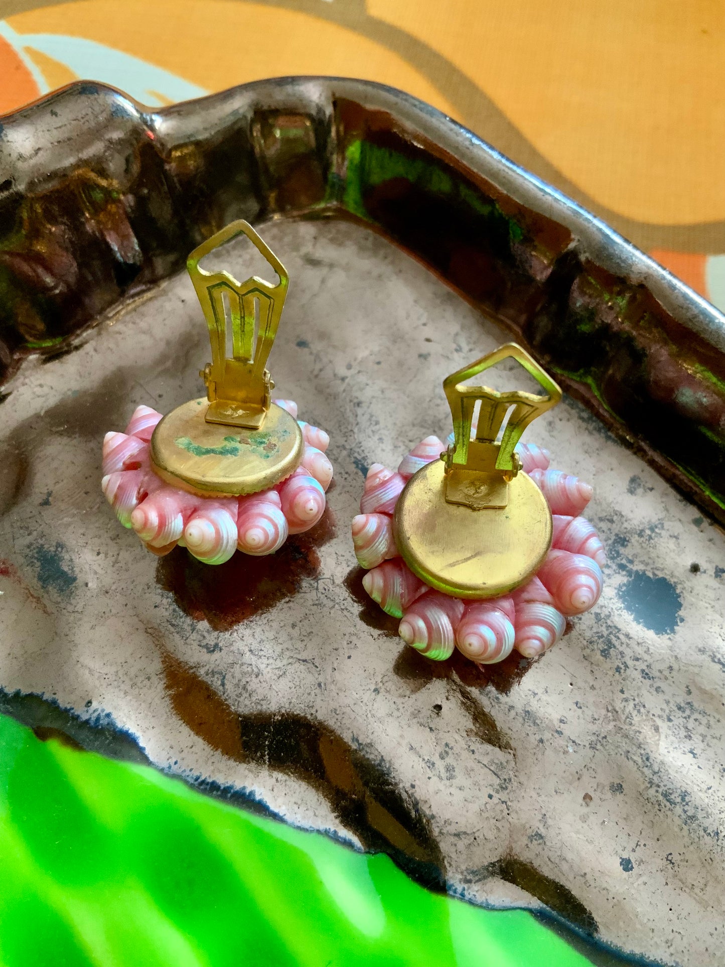 Boucles d oreilles très anciennes faites main coquillages roses Vintage