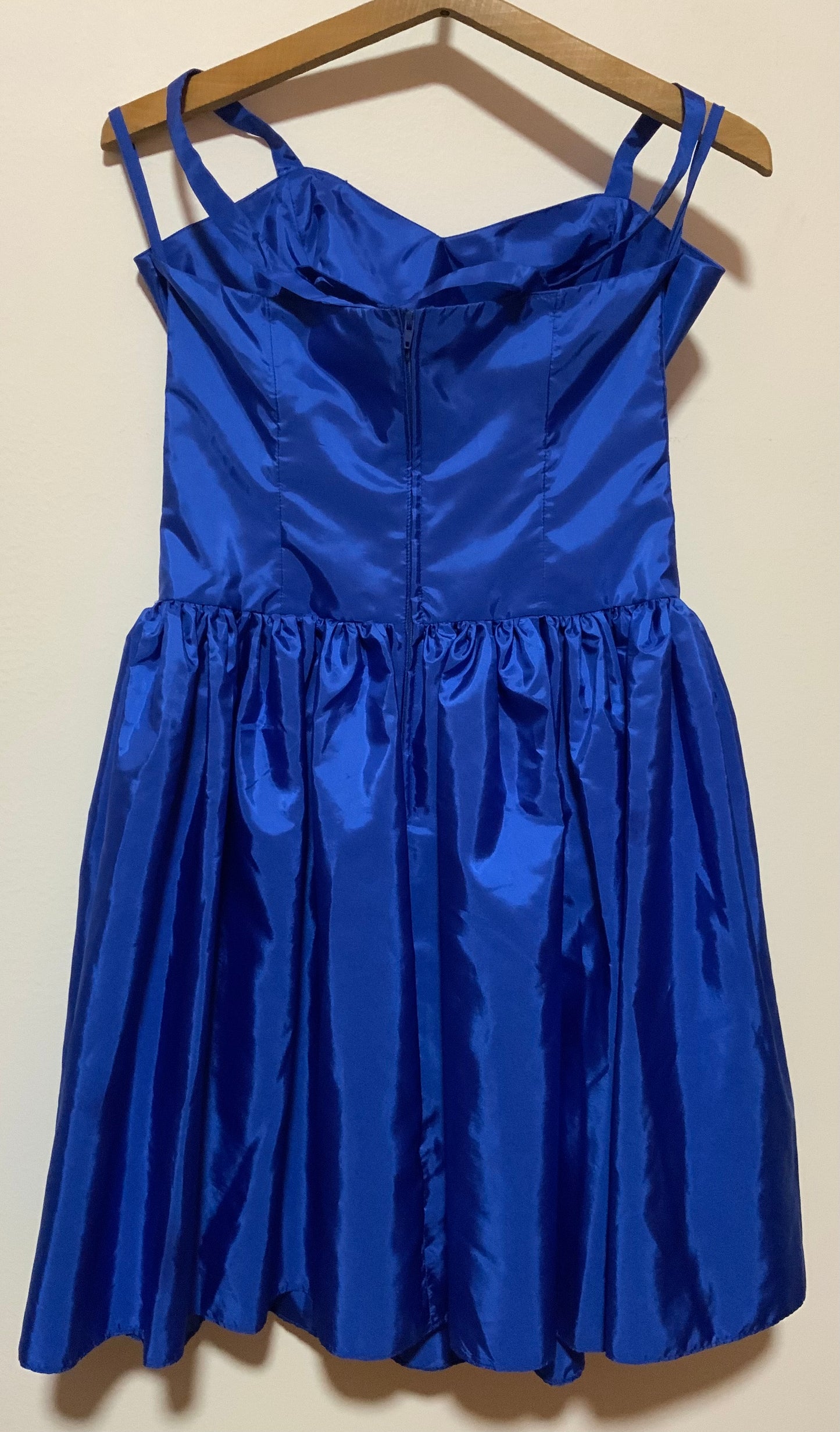 Robe Originale à Volume Vintage 1980 France Fêtes Soirées