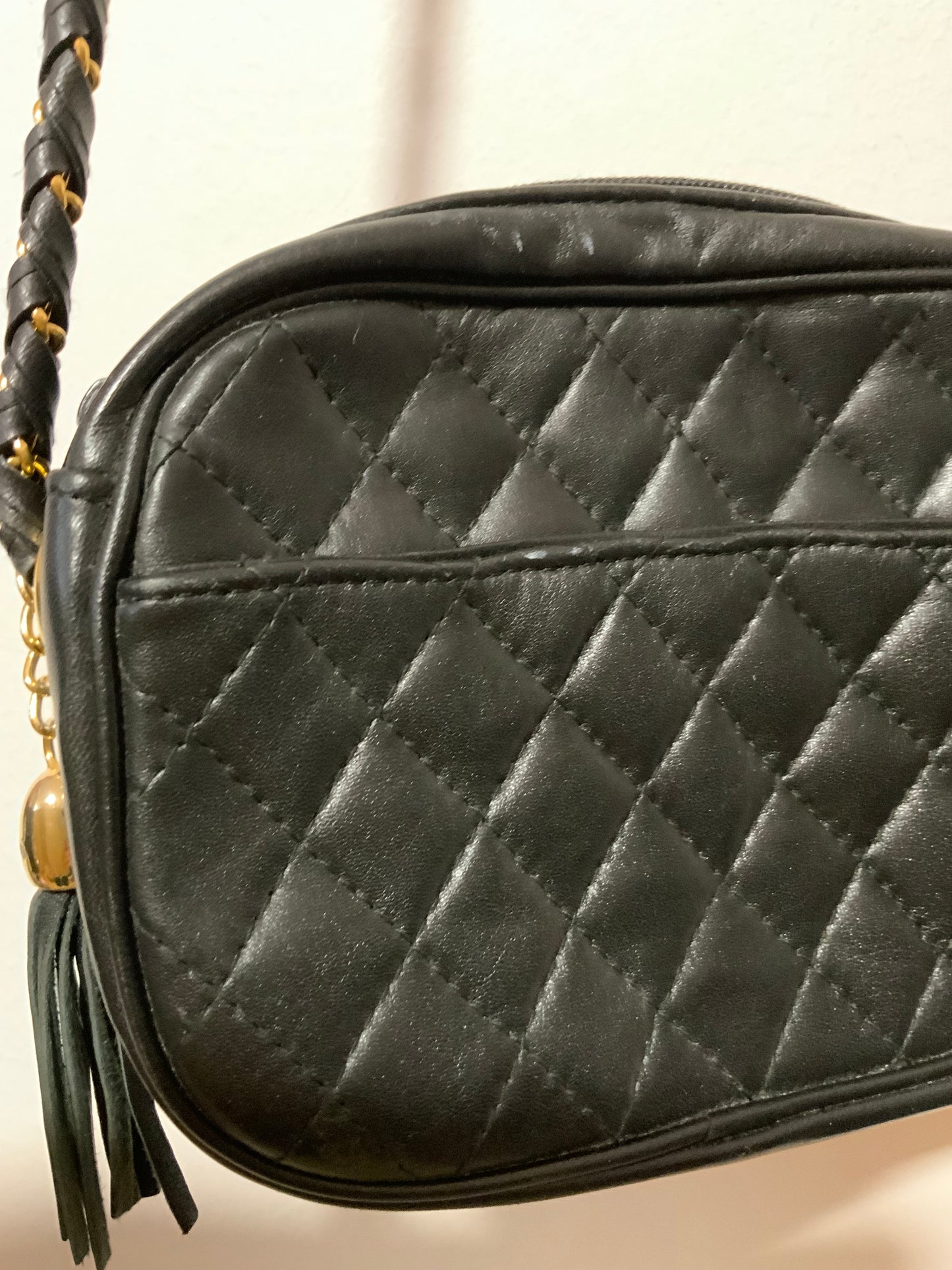 Sac à main cuir Noir matelassé Stylé Chic Vintage 1990 Chaîne dorée