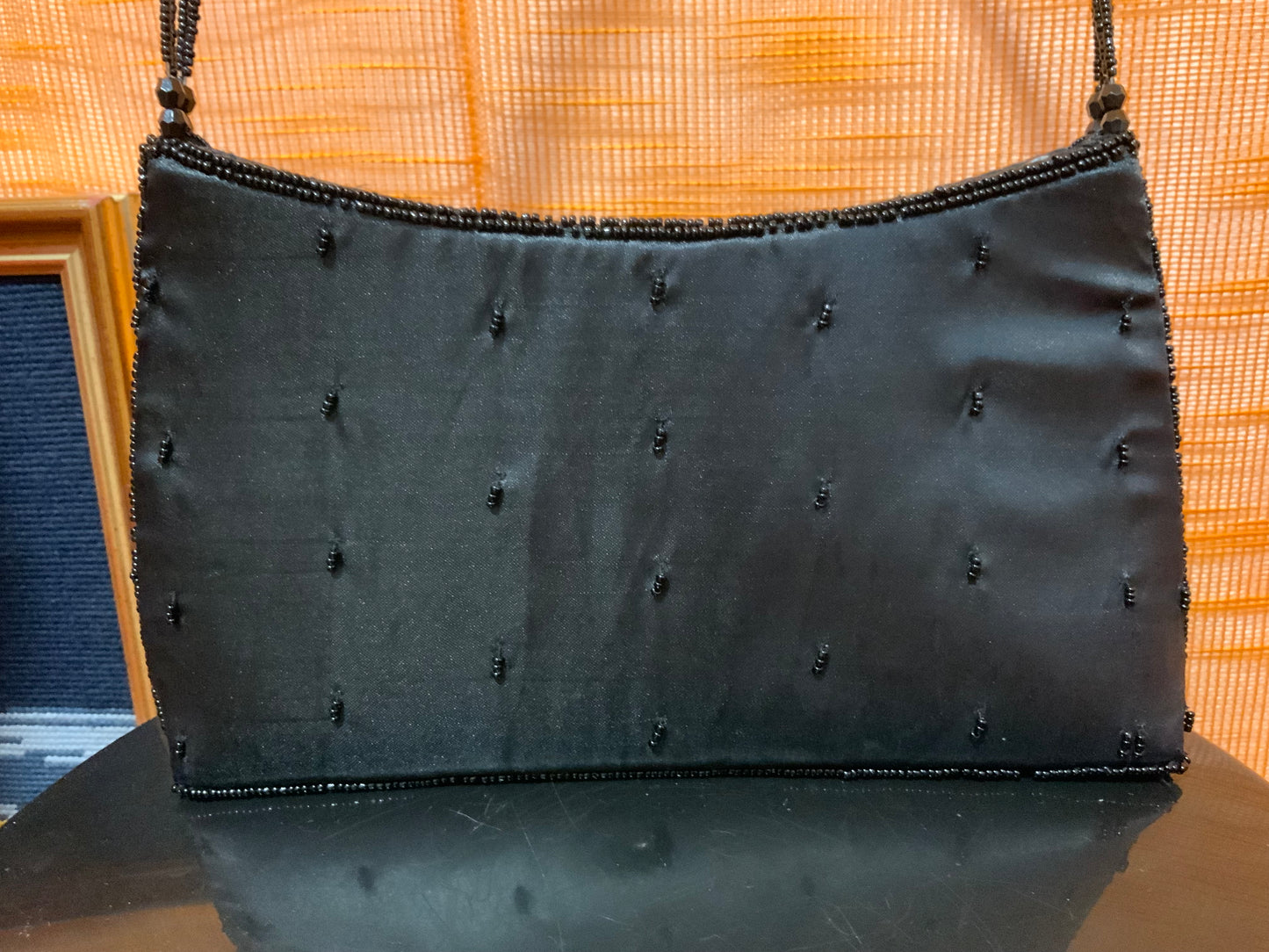Sac à main Satin Paillettes Noir Vintage 2000’