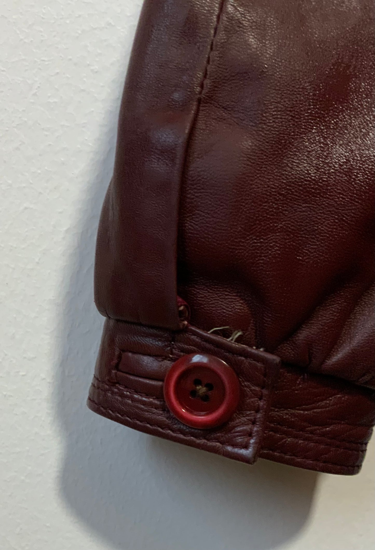 Magnifique Trench Cuir Rouge Bordeaux Vintage Creation 1970