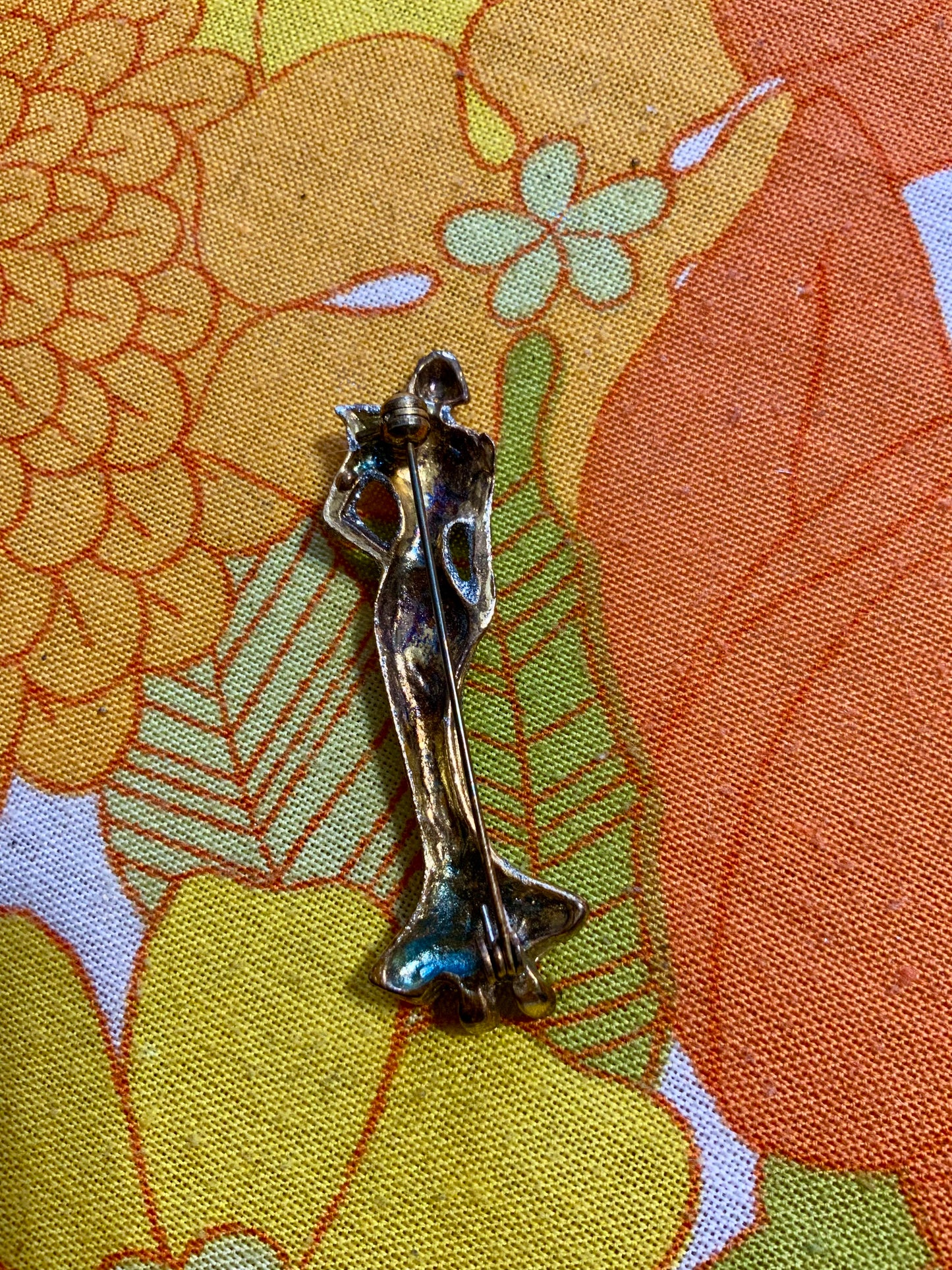 Broche personnage Femme Élégance Vintage