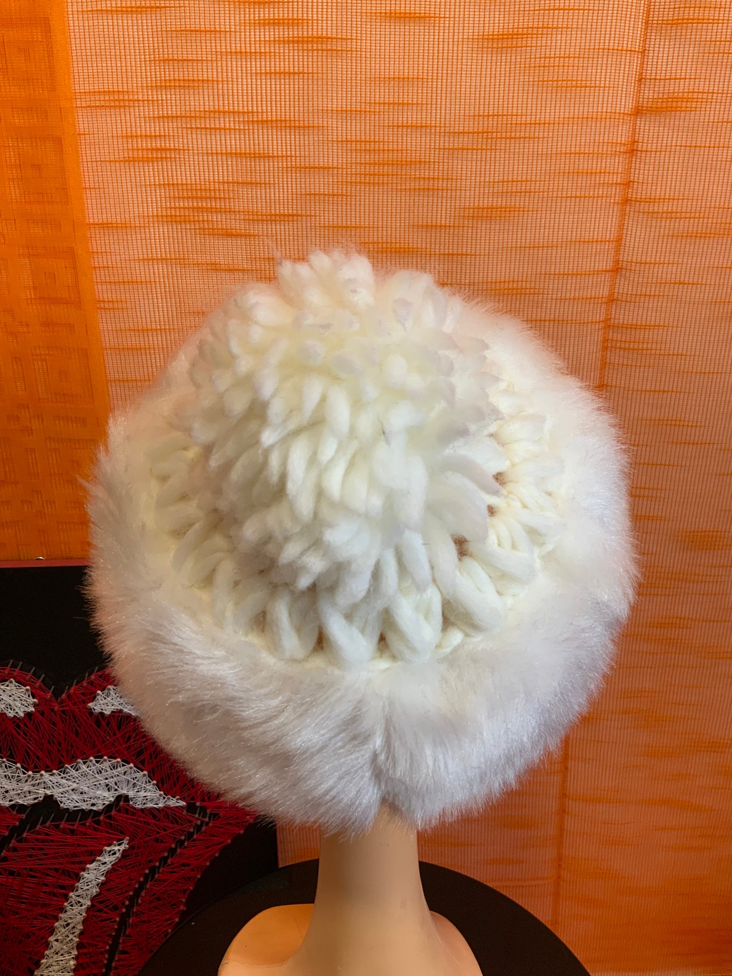Casquette Bonnet Laine et fausse Fourrure Superbe Vintage 1970
