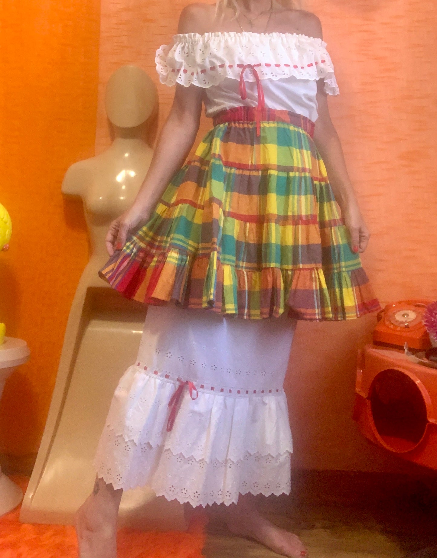 Ensemble traditionnel à carreaux Madras Dentelle et jupon - Neuf