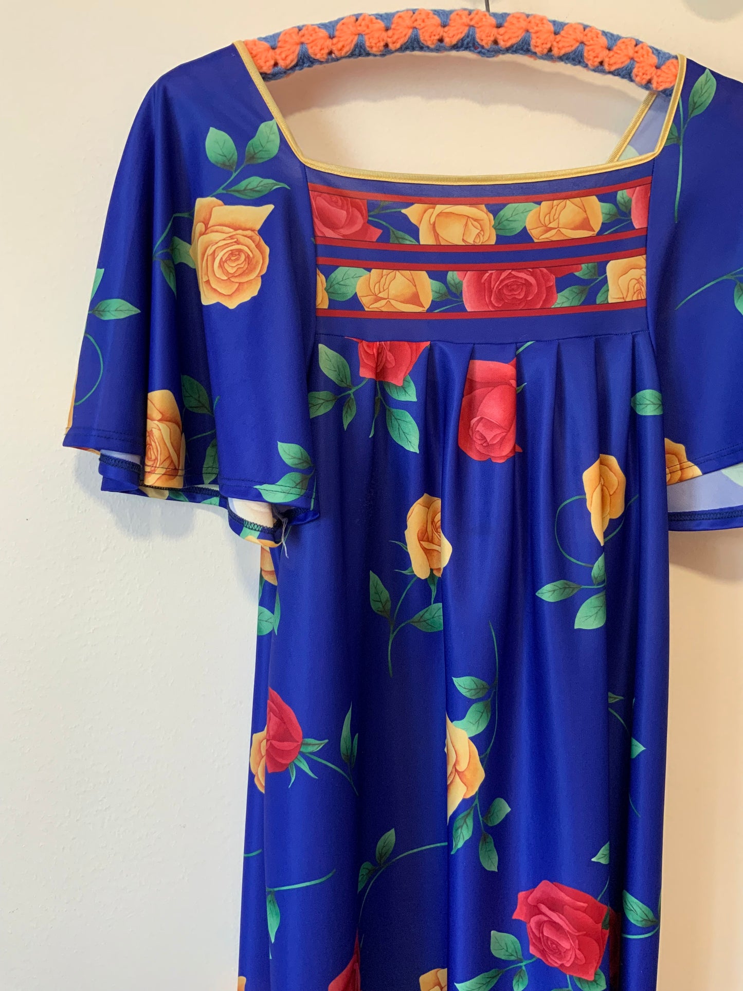 Robe à Fleurs manches papillons Vintage France Original