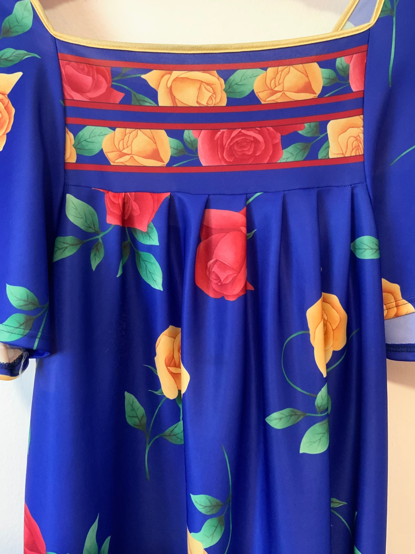 Robe à Fleurs manches papillons Vintage France Original