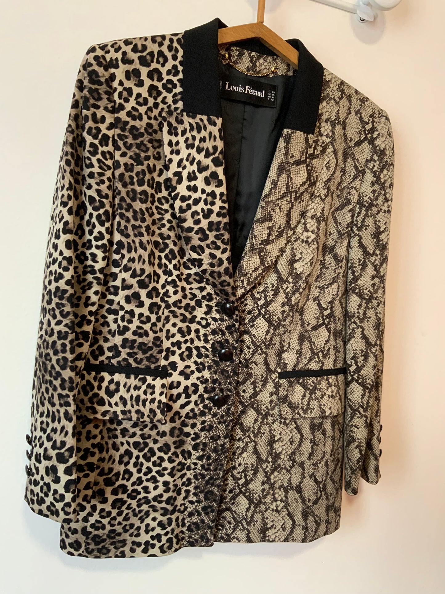 Incroyable Veste droite Louis Feraud Leopard Python Vintage Original