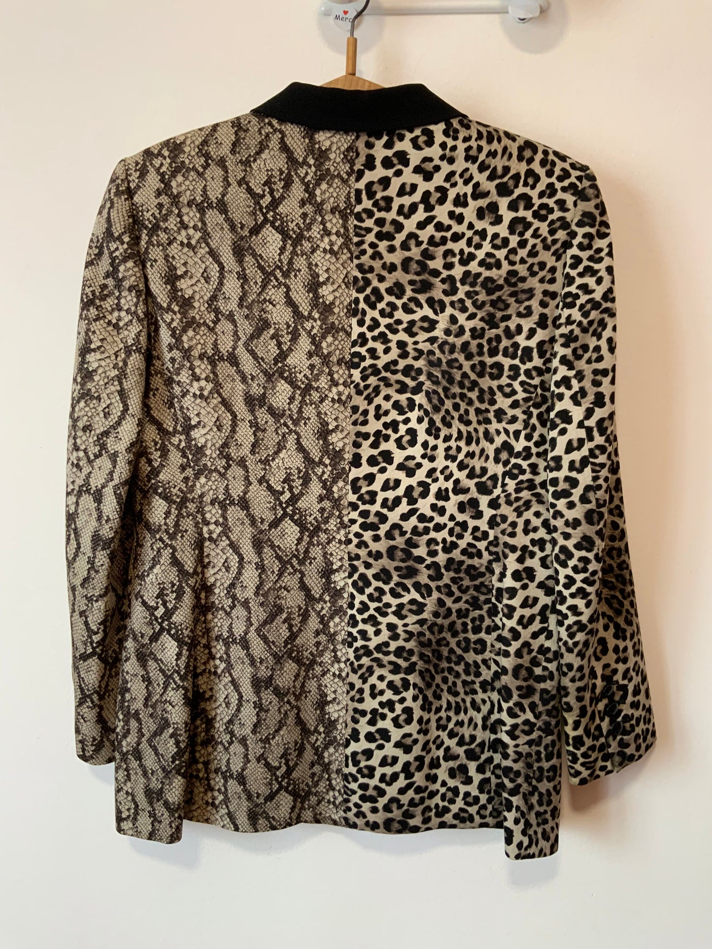 Incroyable Veste droite Louis Feraud Leopard Python Vintage Original