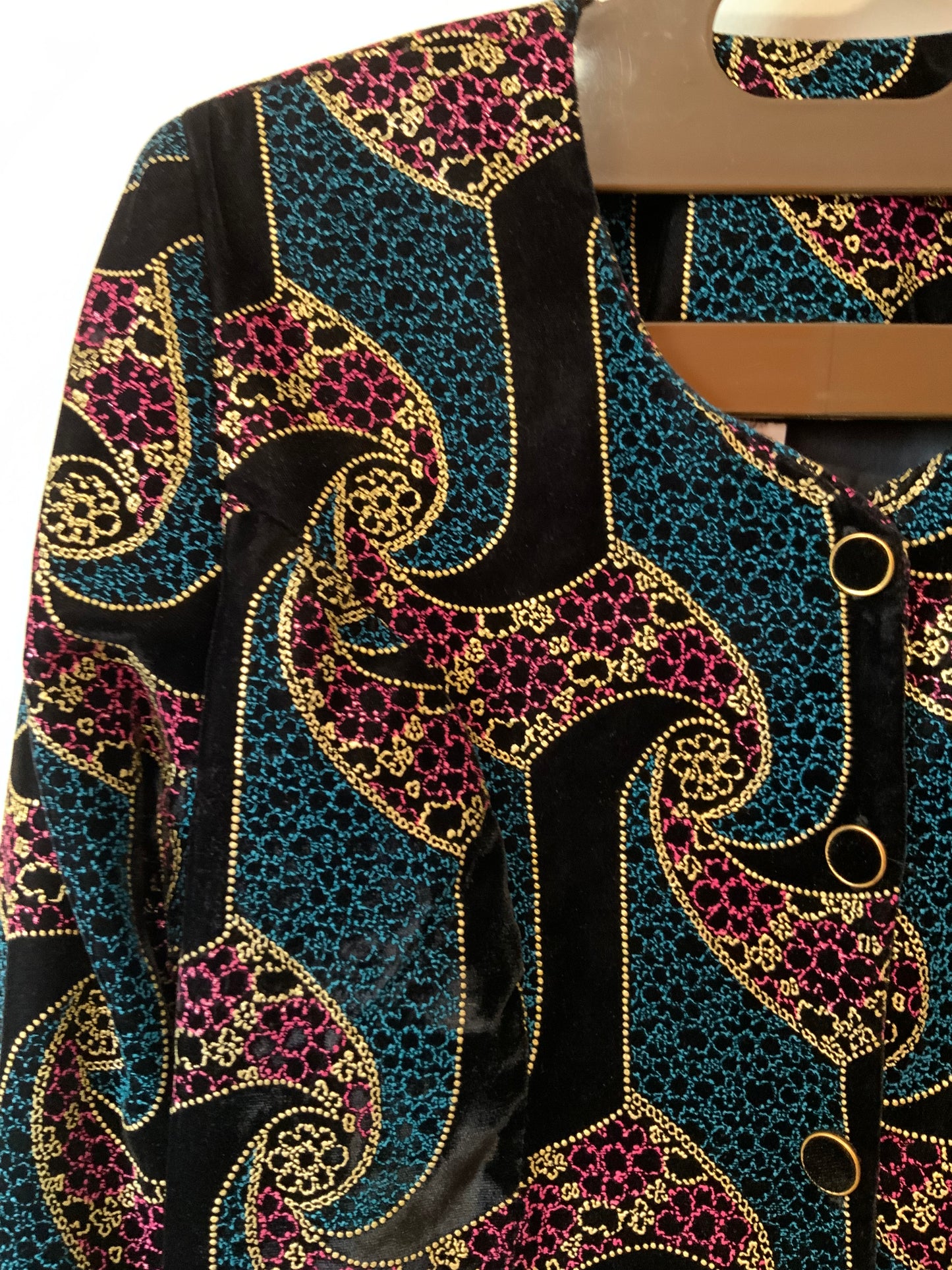Veste tout velours et fantaisies Chic Vintage 1990 France