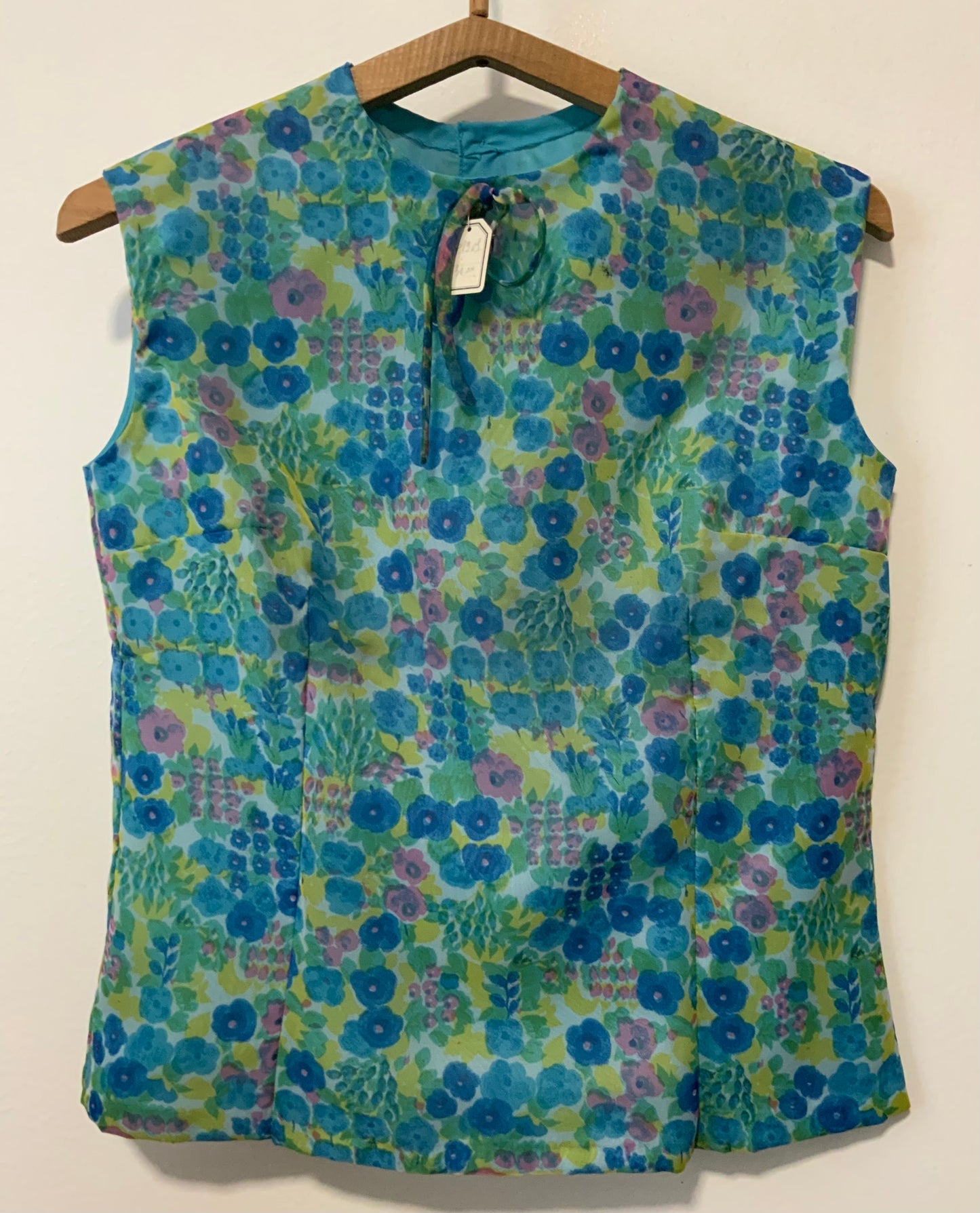 Superbe blouse mousseline boutonnée à fleurs faite main Création 1960/70