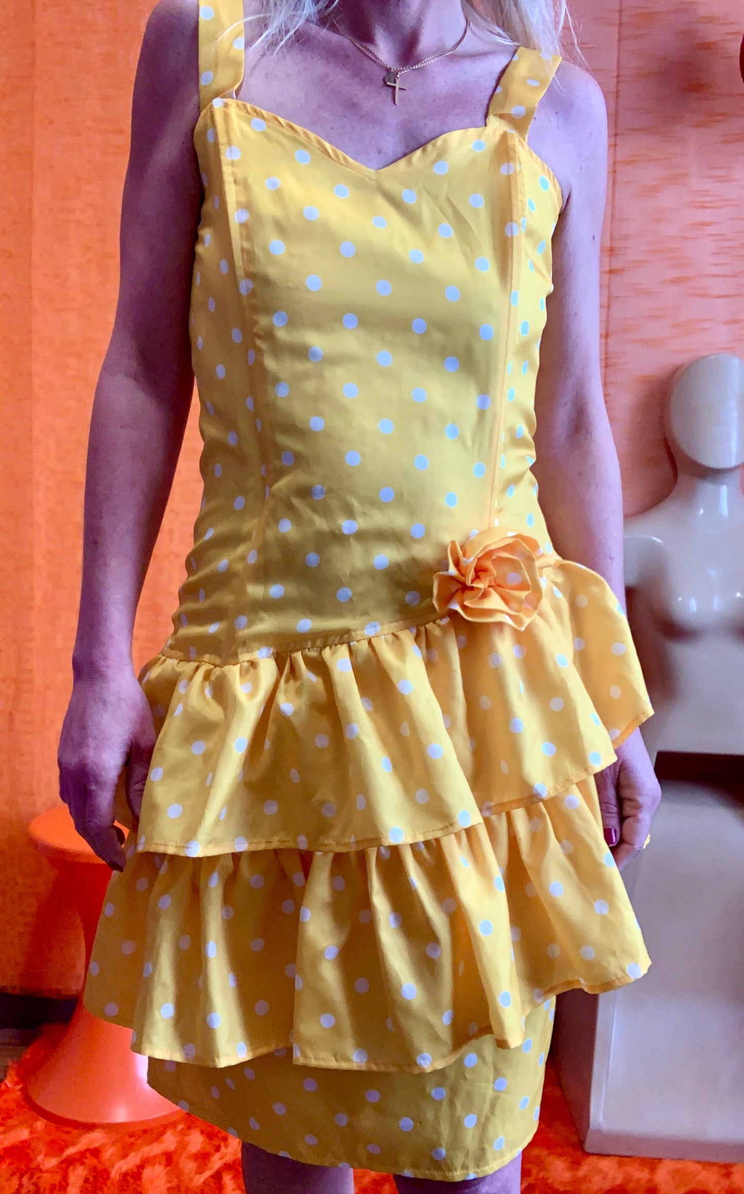 Superbe robe à volants Vintage 1980 France Original