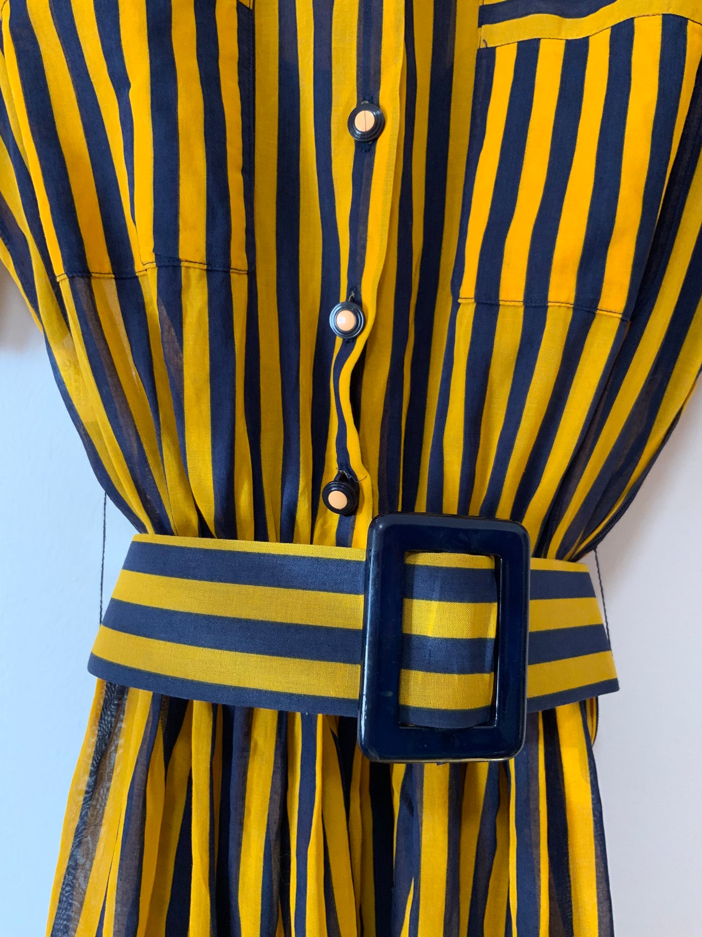 Superbe robe moutarde Vintage France 1980 Élégance