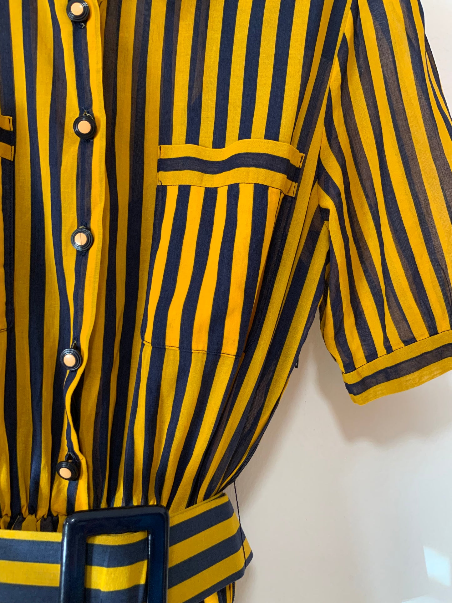 Superbe robe moutarde Vintage France 1980 Élégance