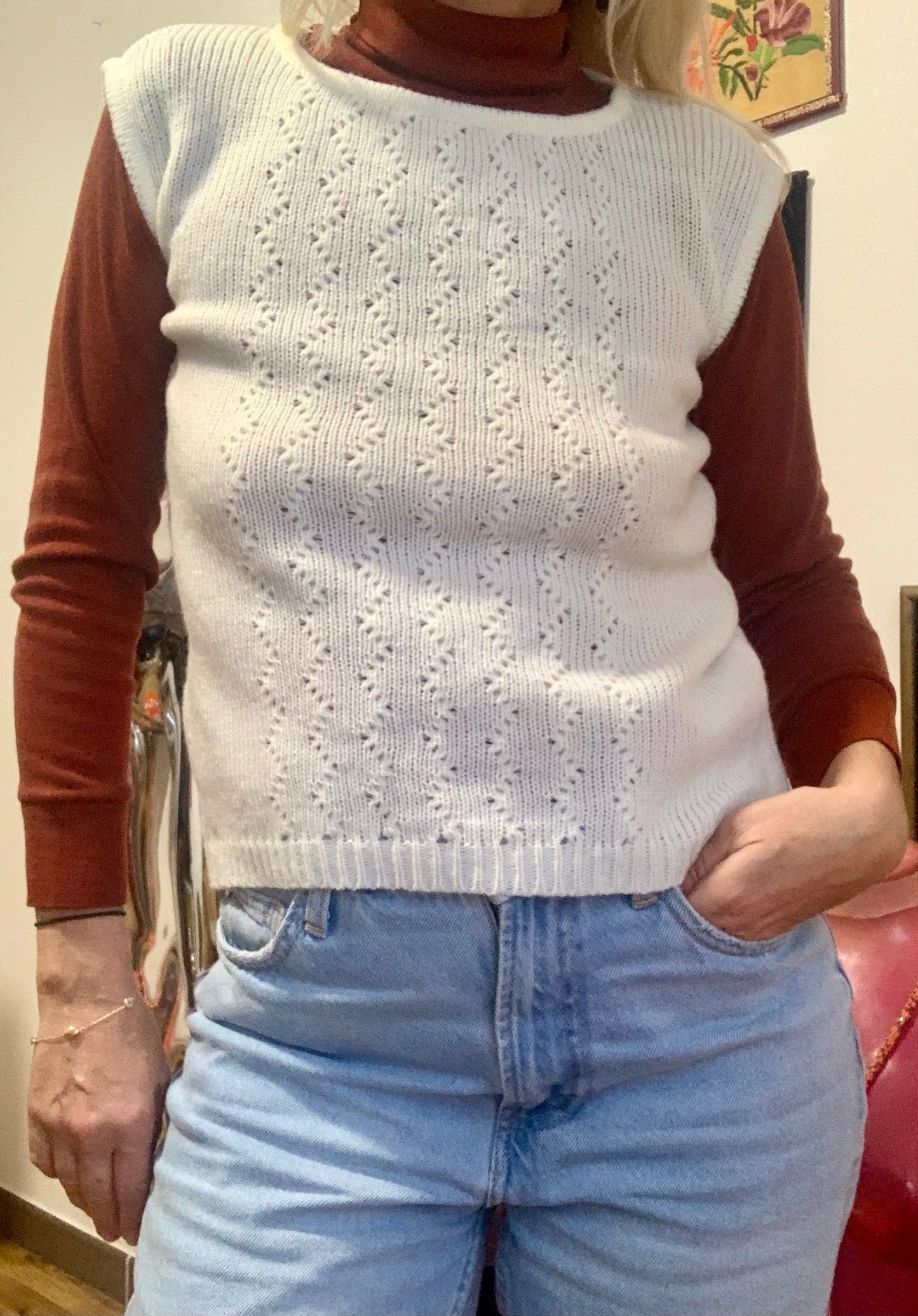 Pull sans manche mailles ajourées blanc en laine peignée Vintage 1970/80 Tricot Luxe