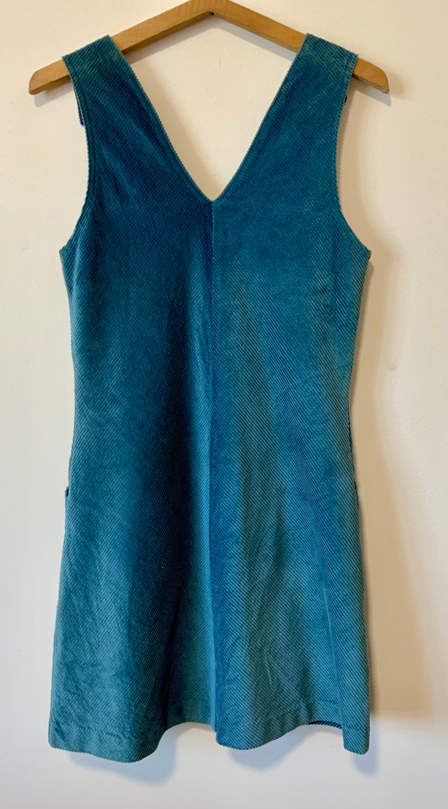 Robe bleue velours côtelé Vintage 1970/80 Deadstock