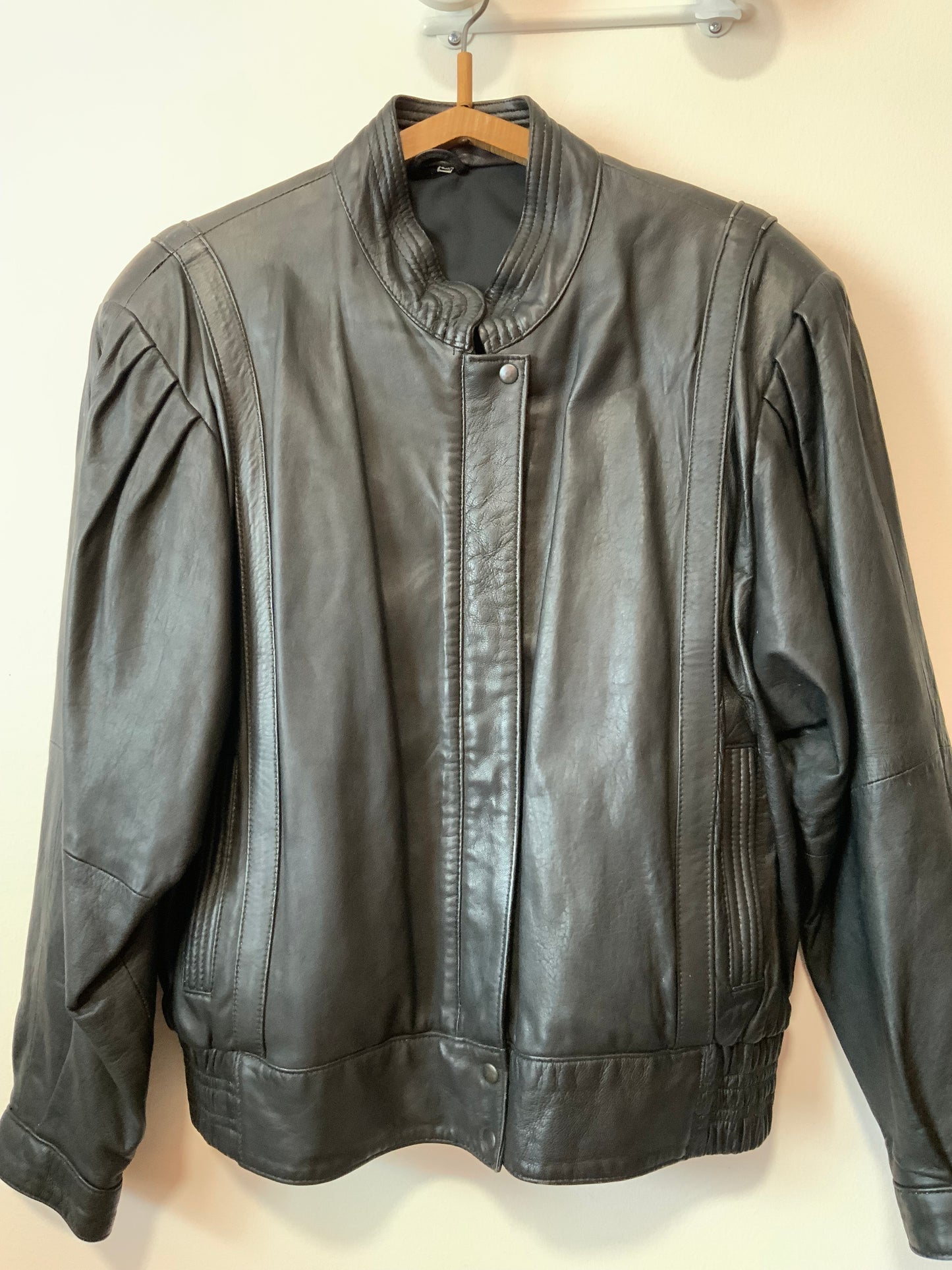 Blouson Cuir Noir Large Vintage Eighties Pur 1980