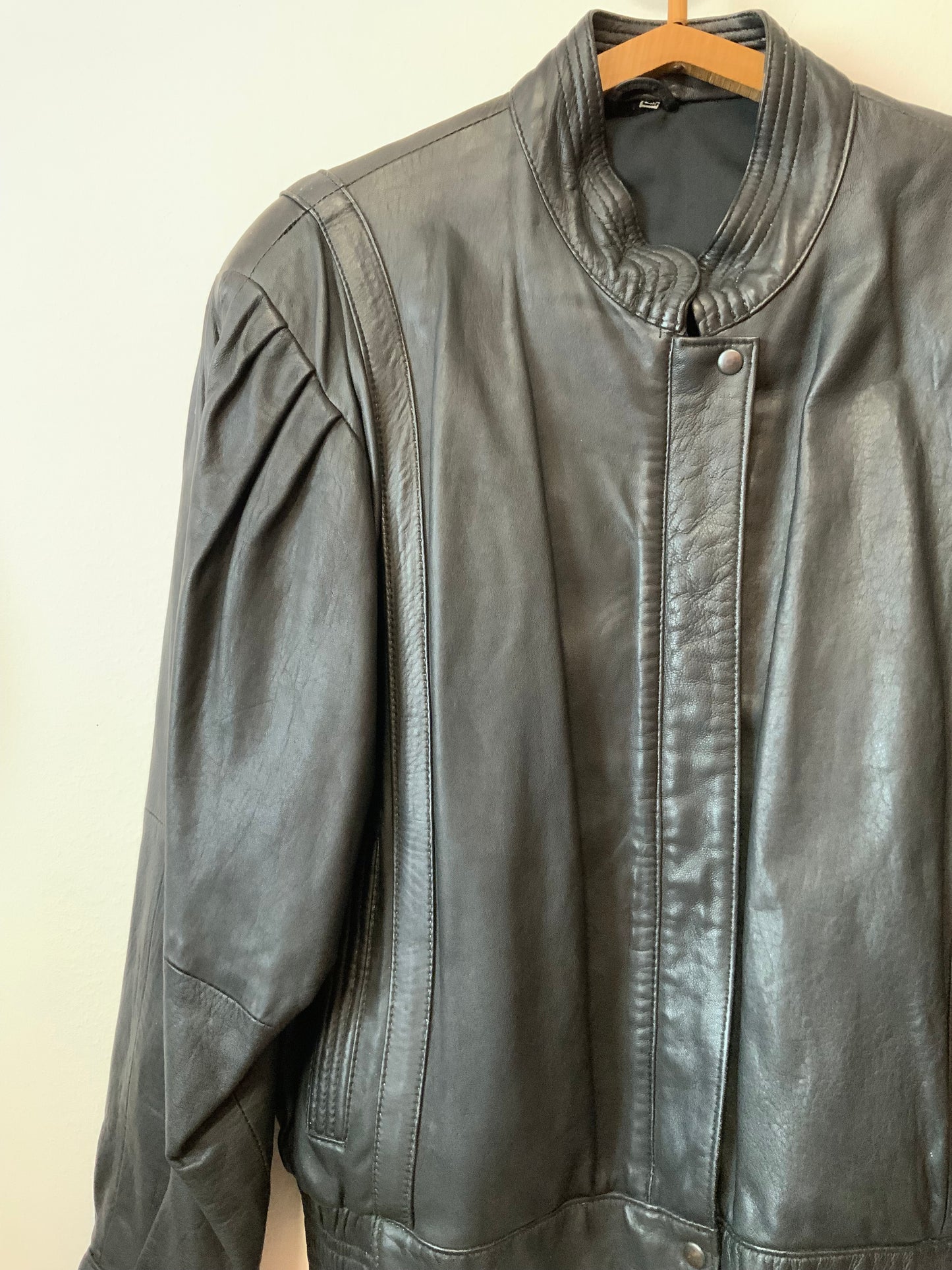 Blouson Cuir Noir Large Vintage Eighties Pur 1980