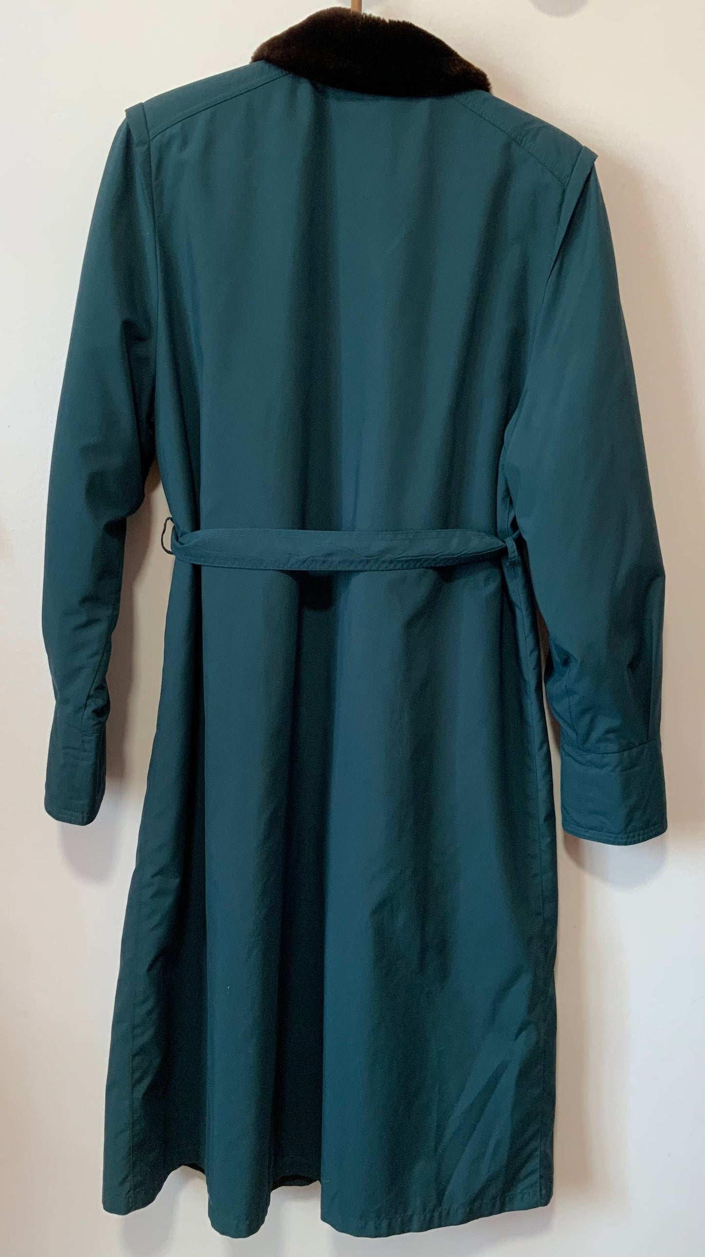 Trench ceinture Vert et fausse fourrure Vintage 1970 France