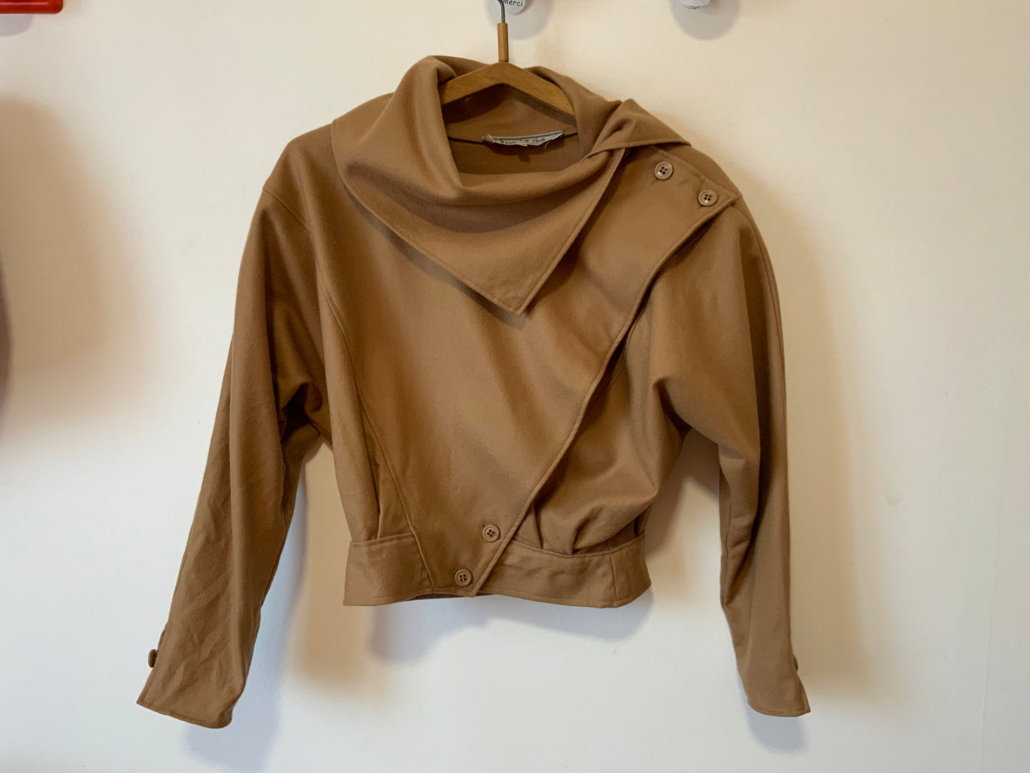Veste courte Originale Vintage 1970 Pure Laine Peignée Delbord Paris création Seventies