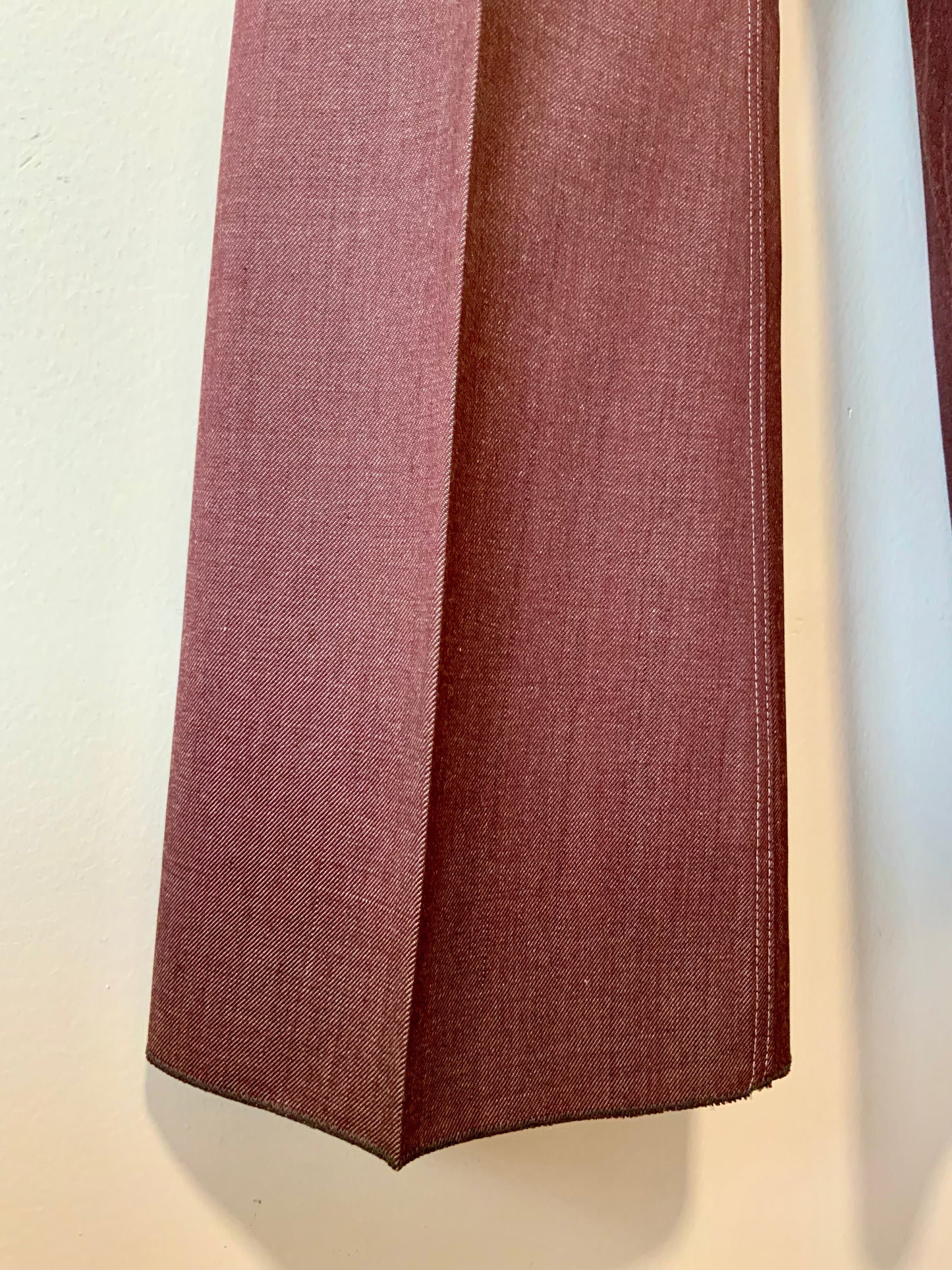 Pantalon pattes d’éléphant Flare France Deadstock Denim Rouge 1975 Vintage