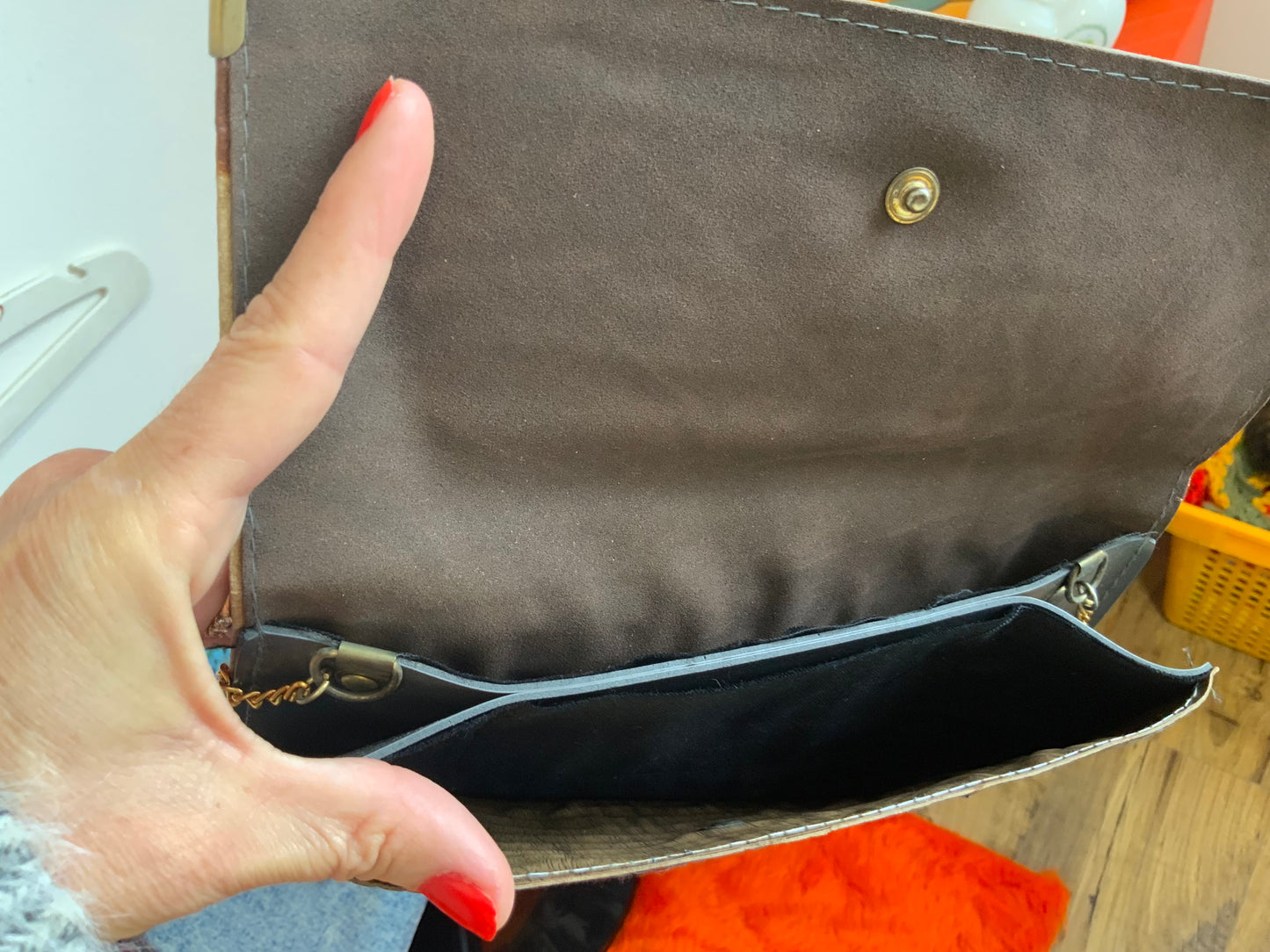 Sac à main Laniere chaîne Vintage cuir vernis grains Croco Ancien 1960/70