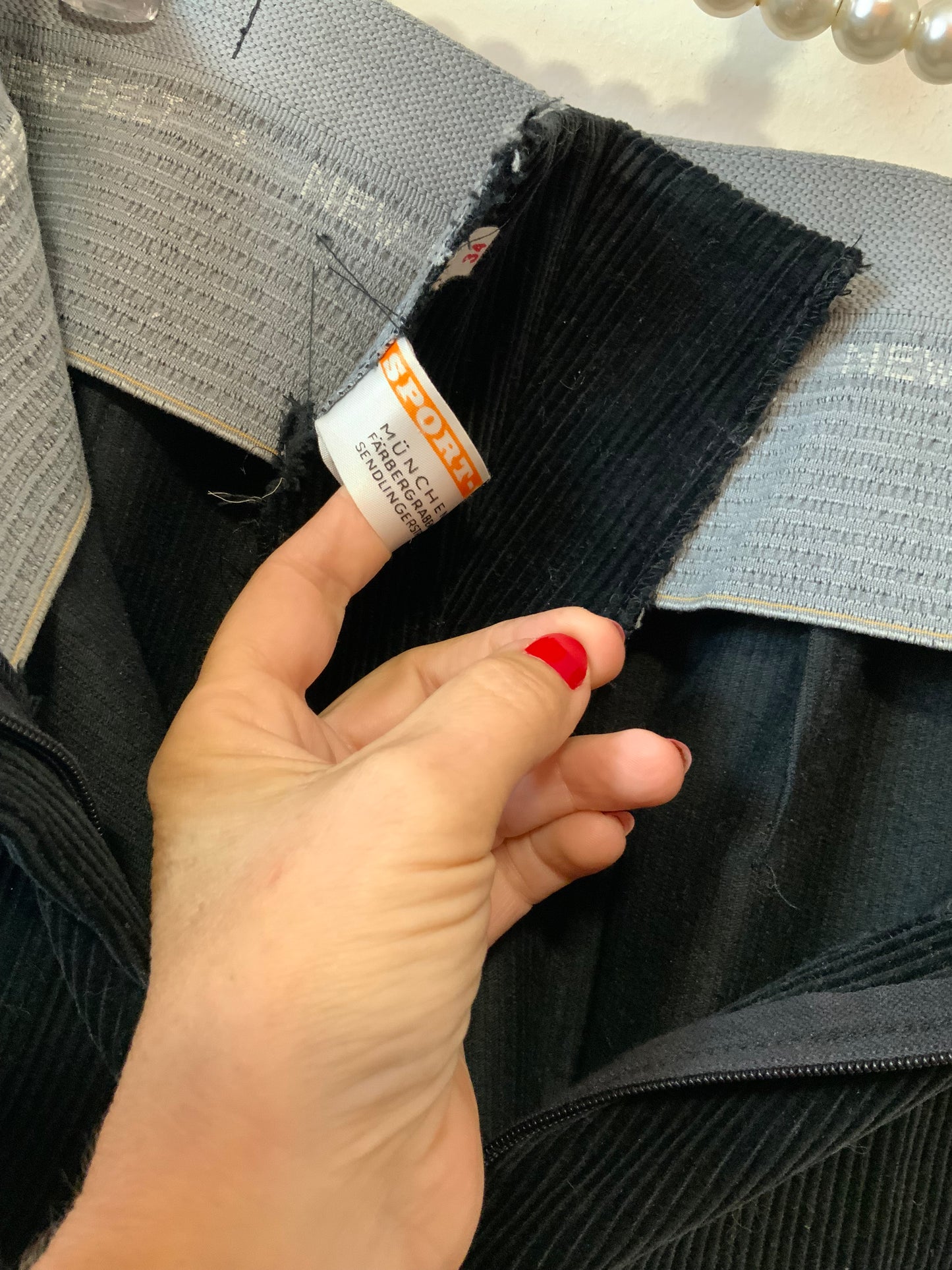 Sublime pantalon Fuseau Flare Velours côtelé et Cuir Vintage 1970 Noir