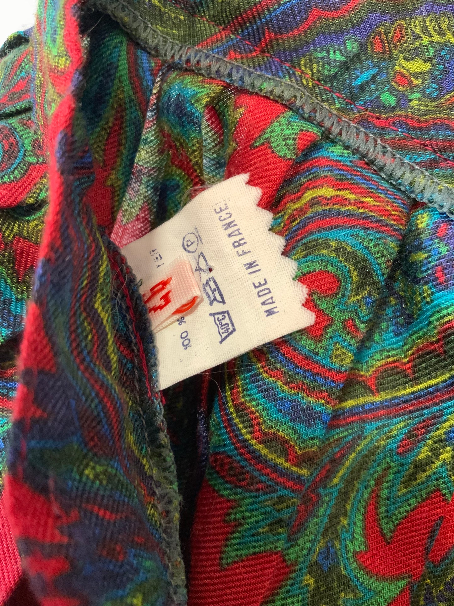 Jupe plissée boutonnée Vintage France aux motifs cachemires 🌹