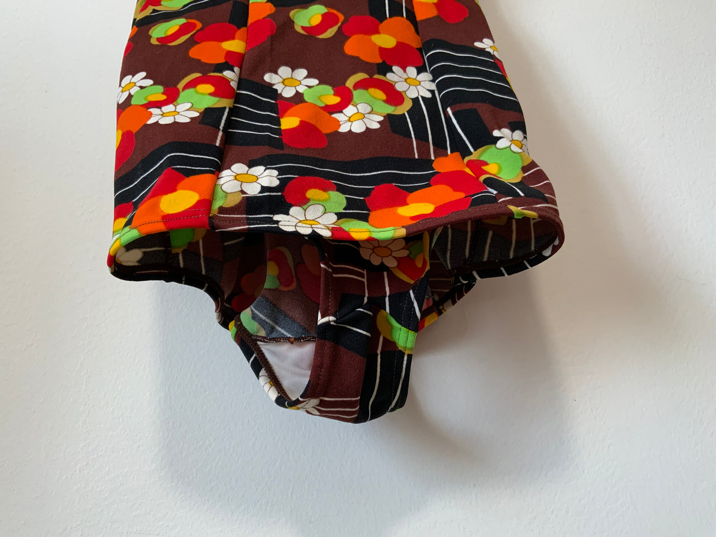 Sublime Maillot de Bain 1970 A fleurs Beauté Vintage