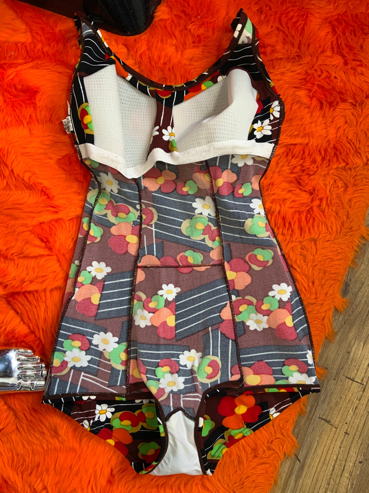 Sublime Maillot de Bain 1970 A fleurs Beauté Vintage