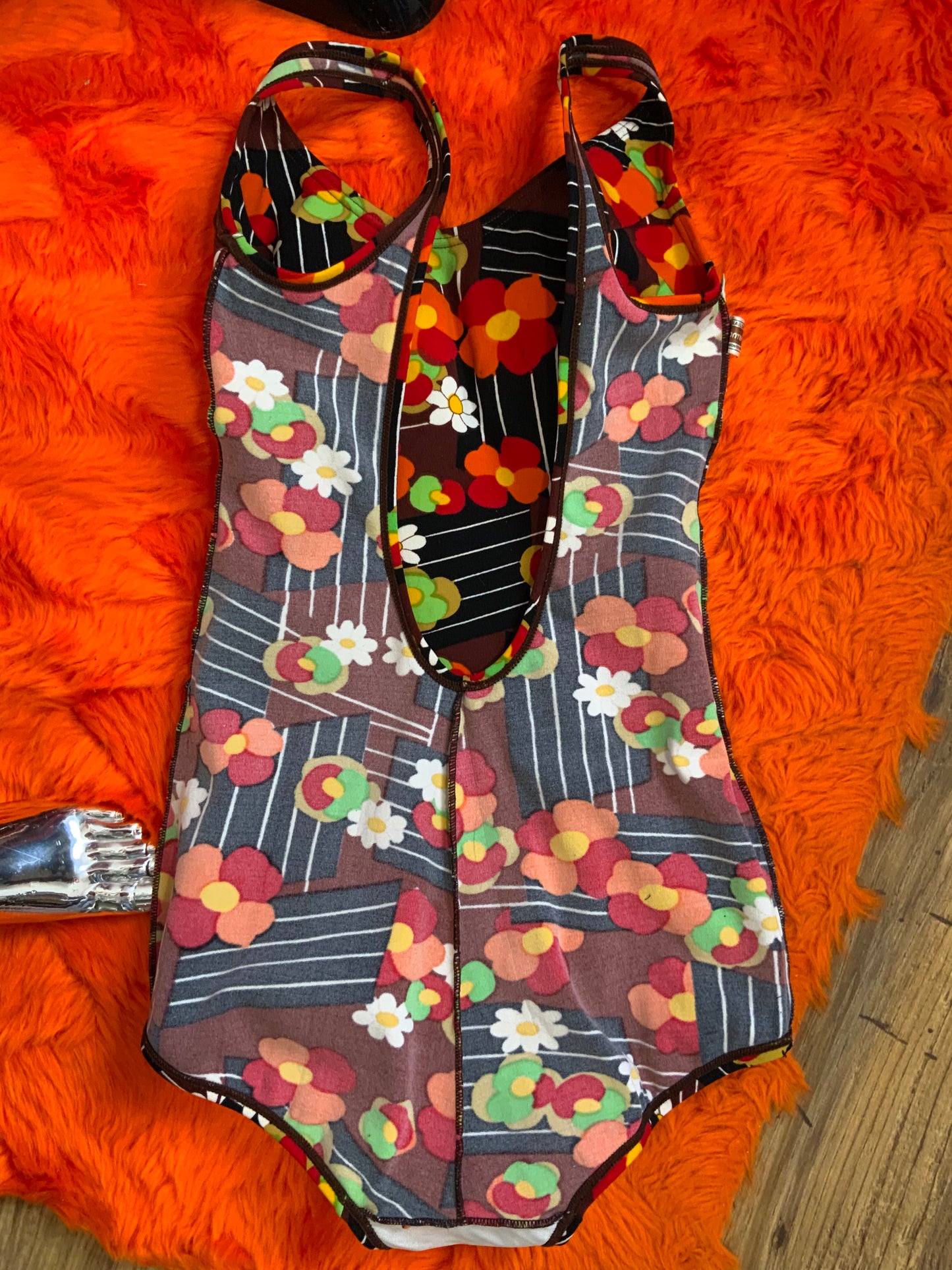 Sublime Maillot de Bain 1970 A fleurs Beauté Vintage
