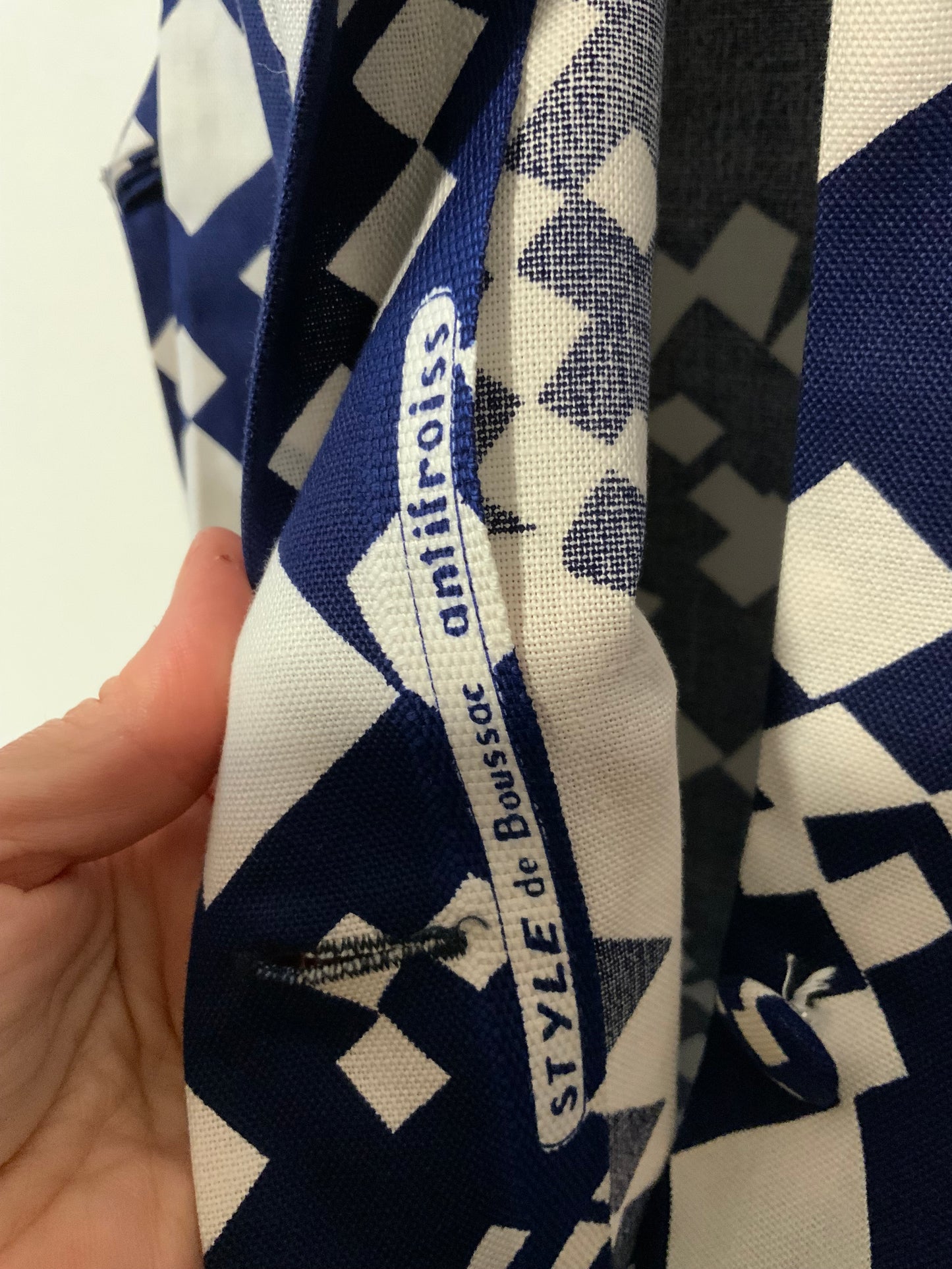 Robe boutonnée de créateur motifs Pepite Vintage France 1970 Deadstock
