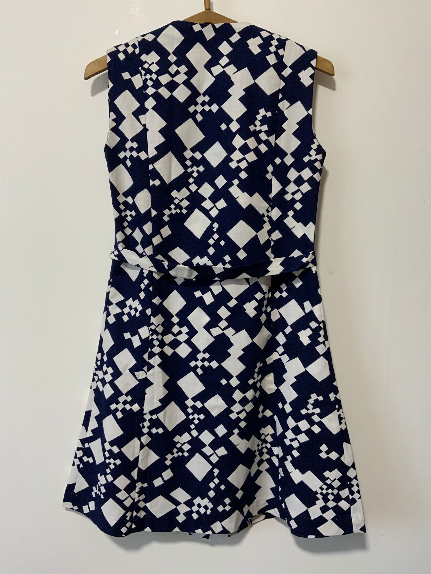 Robe boutonnée de créateur motifs Pepite Vintage France 1970 Deadstock