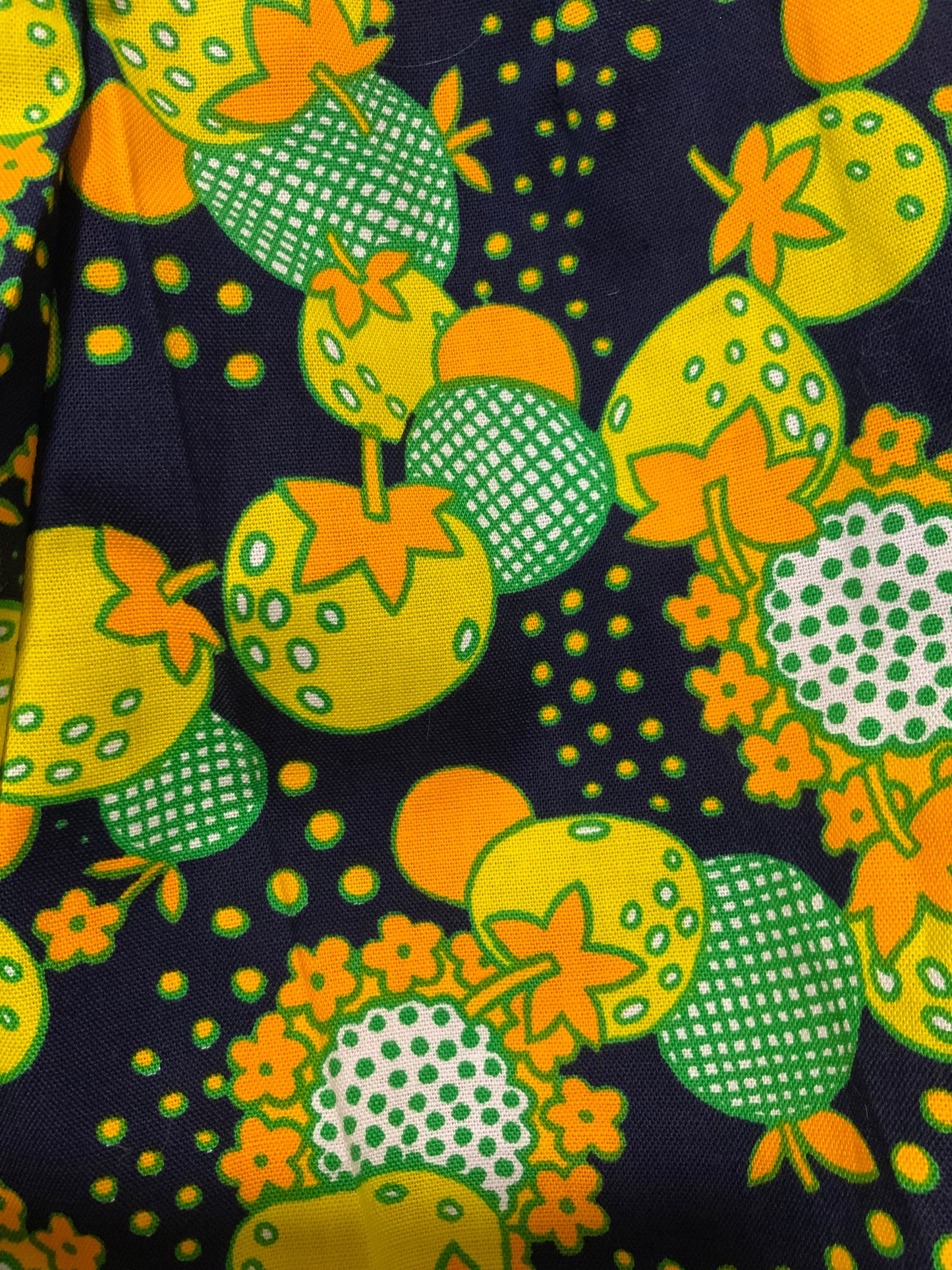 Sublime Short aux Motifs fraises Fleurs Vintage Authentique 1970