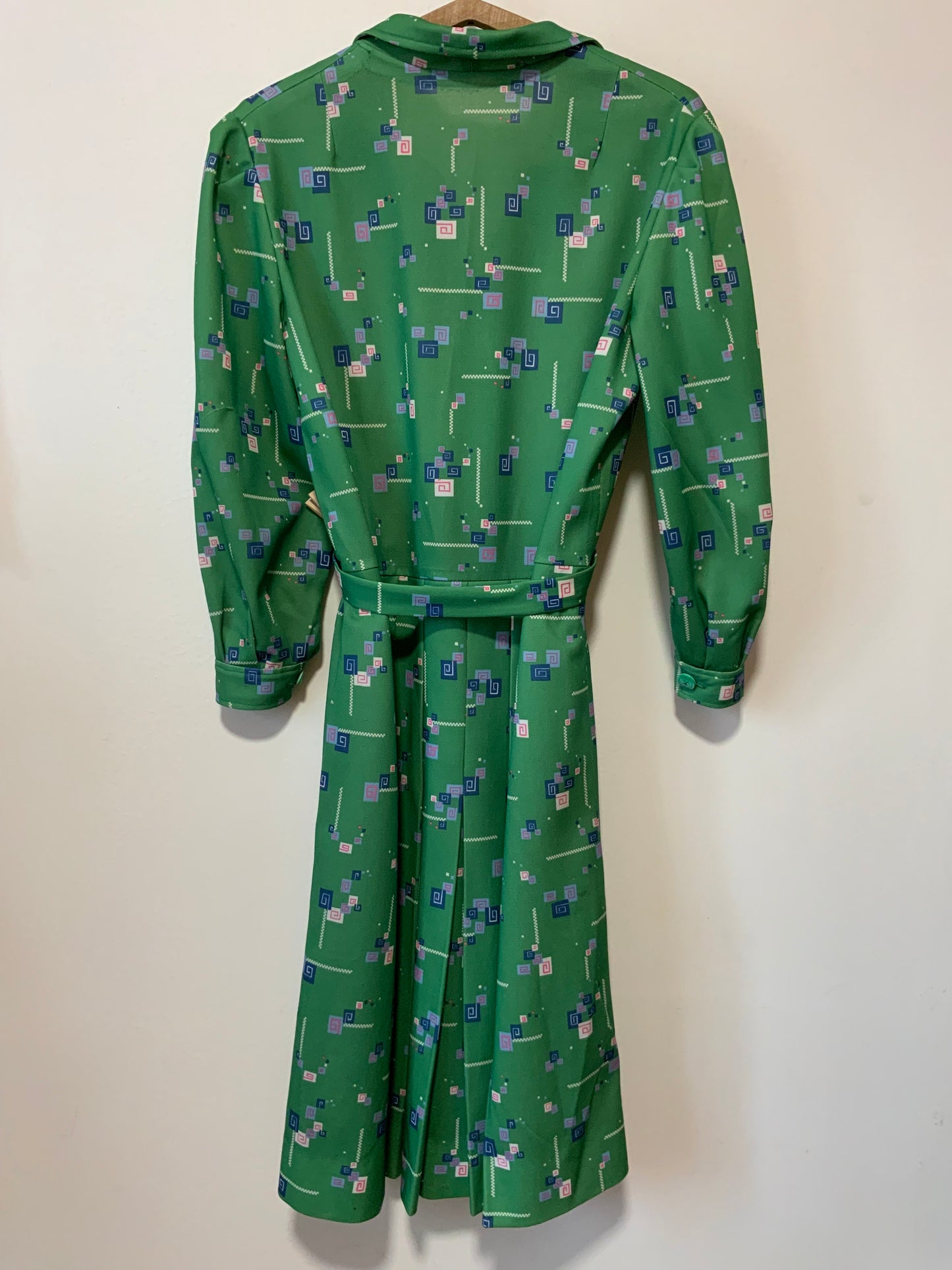 Robe couture Création faite main Magnifique Vintage Motifs