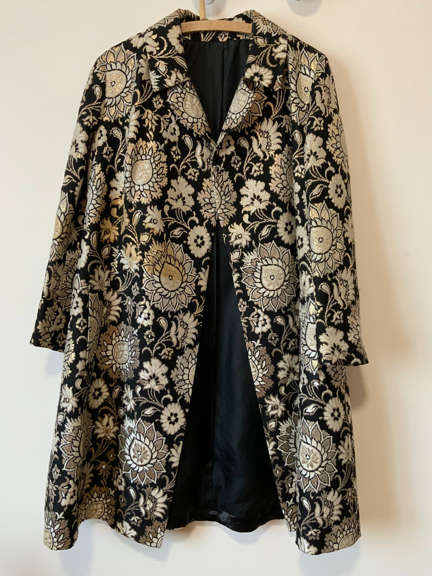 Ensemble Création Chic Fleurs dorées 1970 Fait main Unique Élégance Assurée