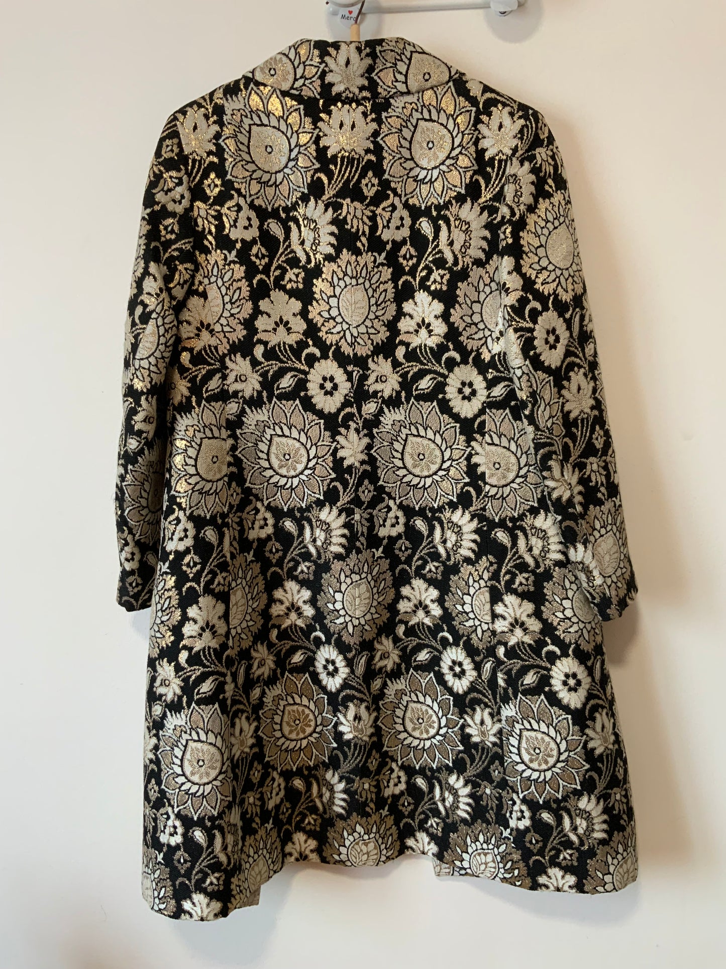 Ensemble Création Chic Fleurs dorées 1970 Fait main Unique Élégance Assurée