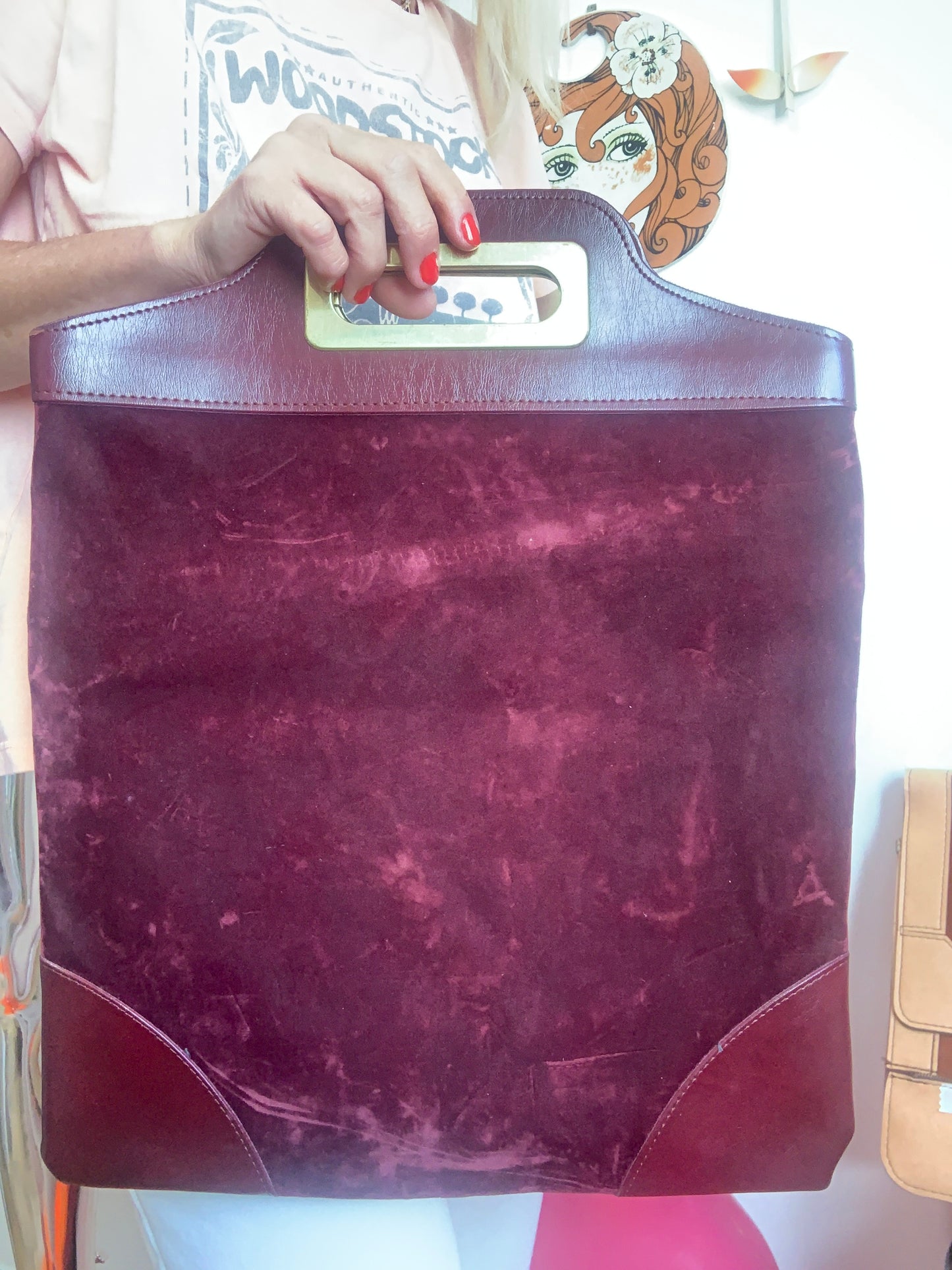 Sac cabas En velours et métal doré Beauté Vintage 1970