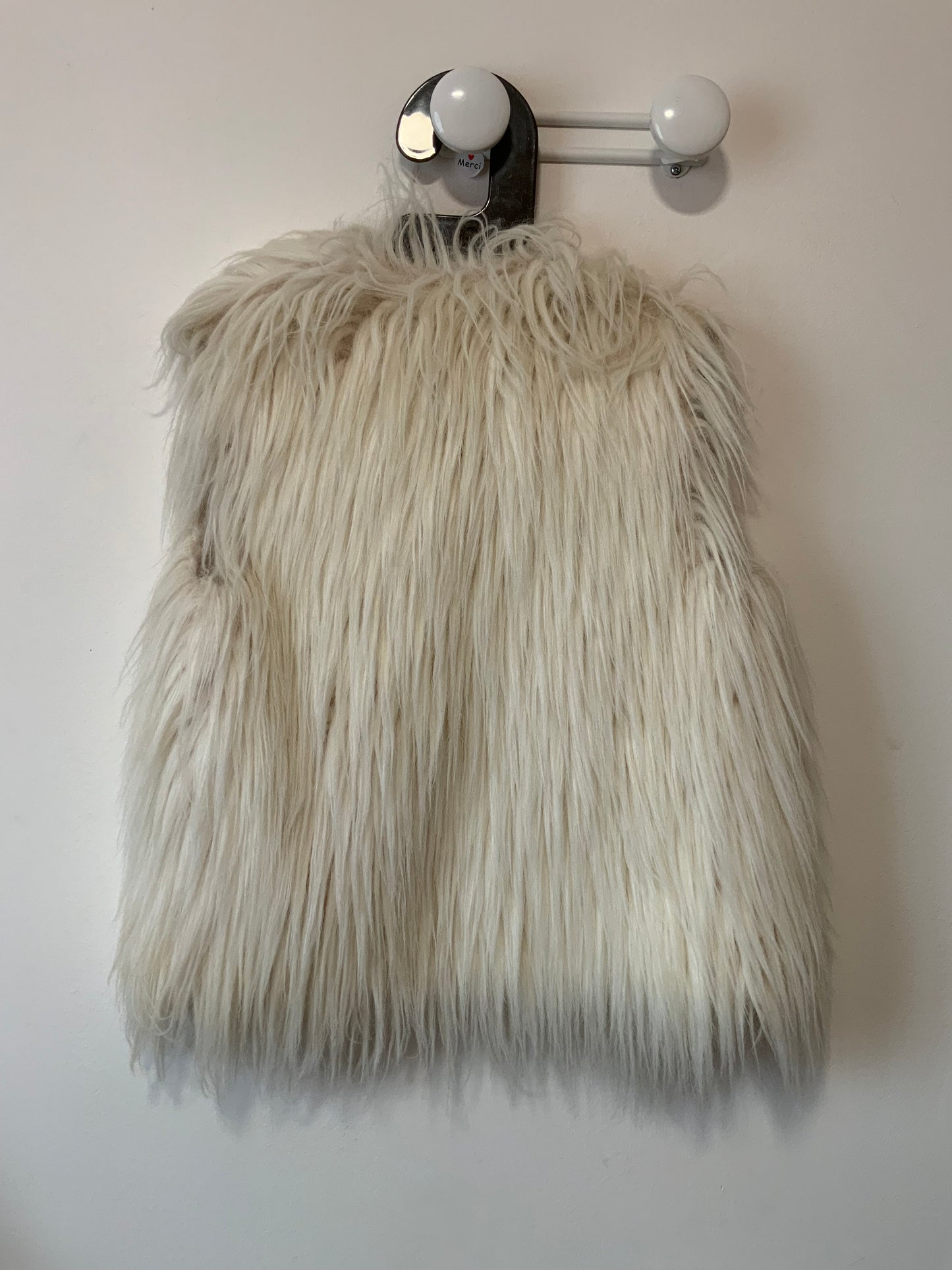 Sublime gilet sans manche à longue fourrure synthétique Vintage 1970/80 France
