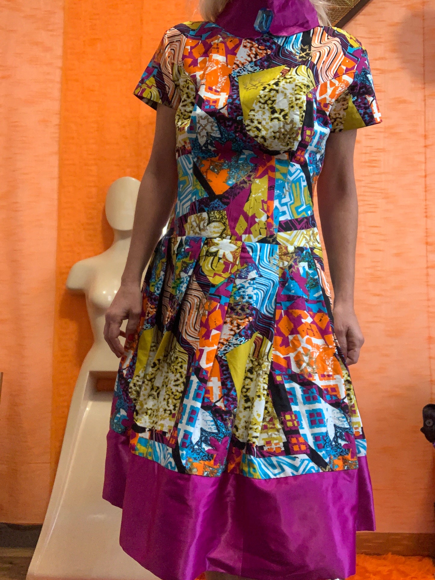 Robe colorée Patchwork Wax Création faite main plissée