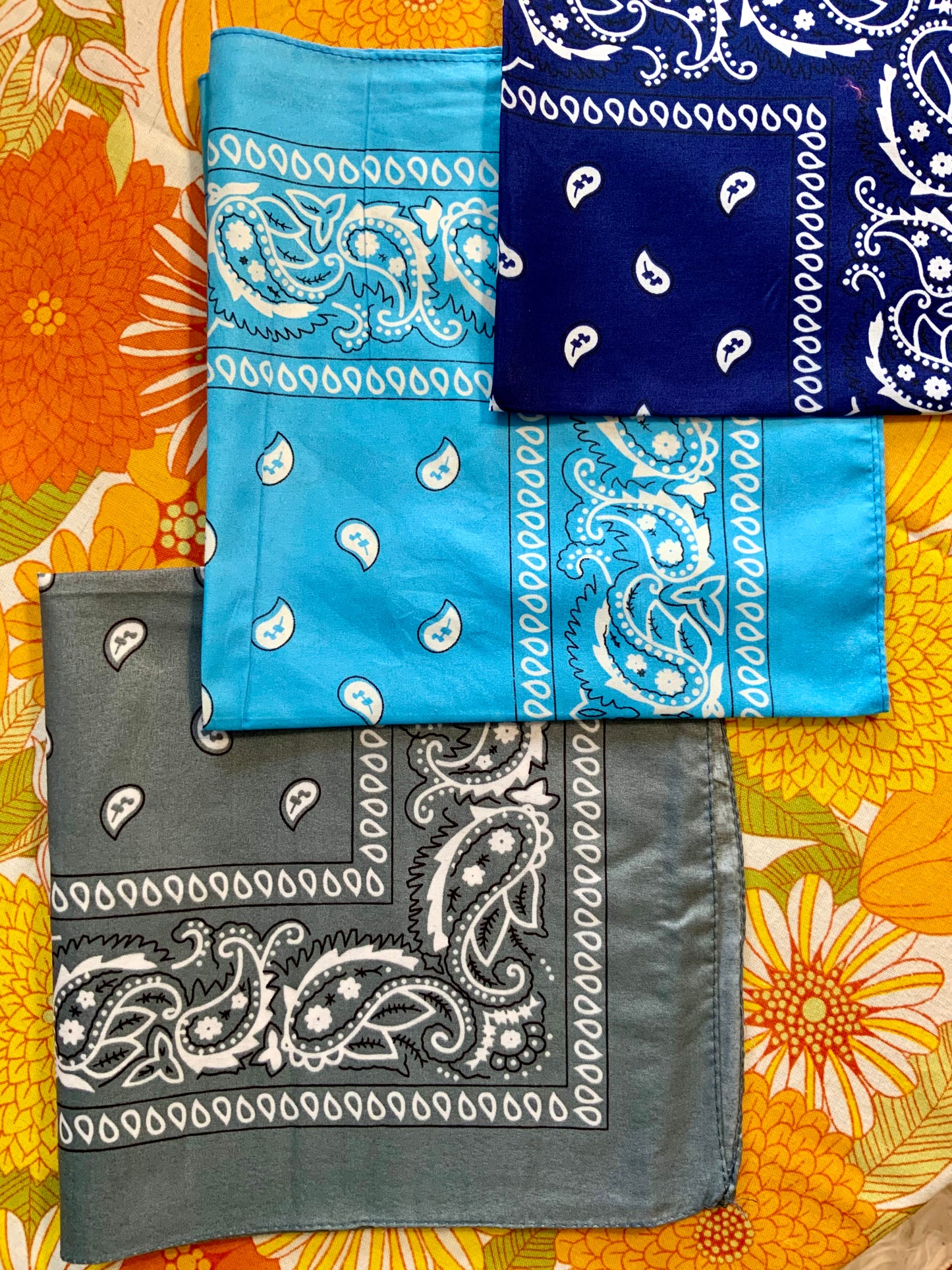 Lot 3 Foulards Bandanas Vintage 1980/90 Neufs