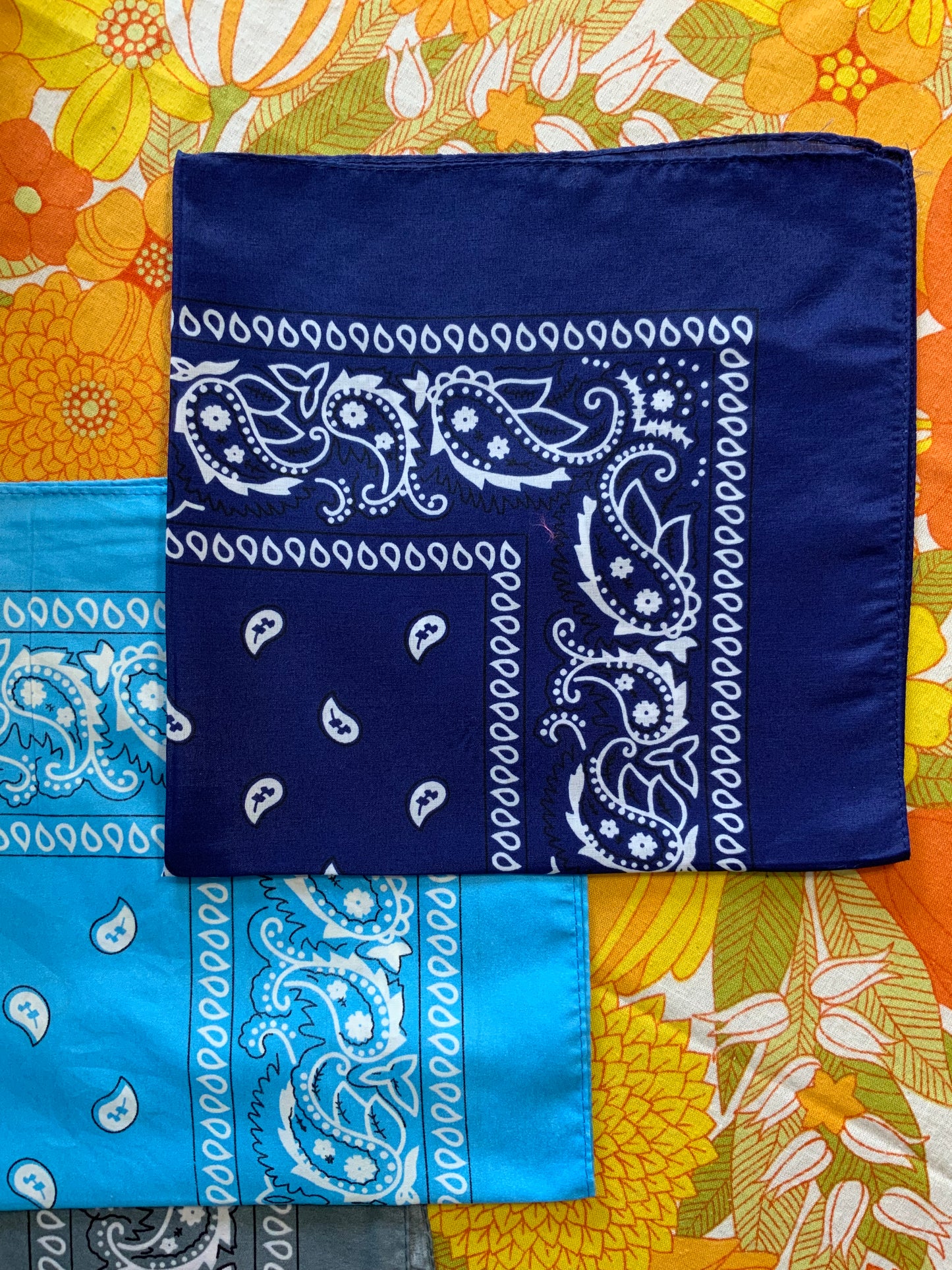 Lot 3 Foulards Bandanas Vintage 1980/90 Neufs