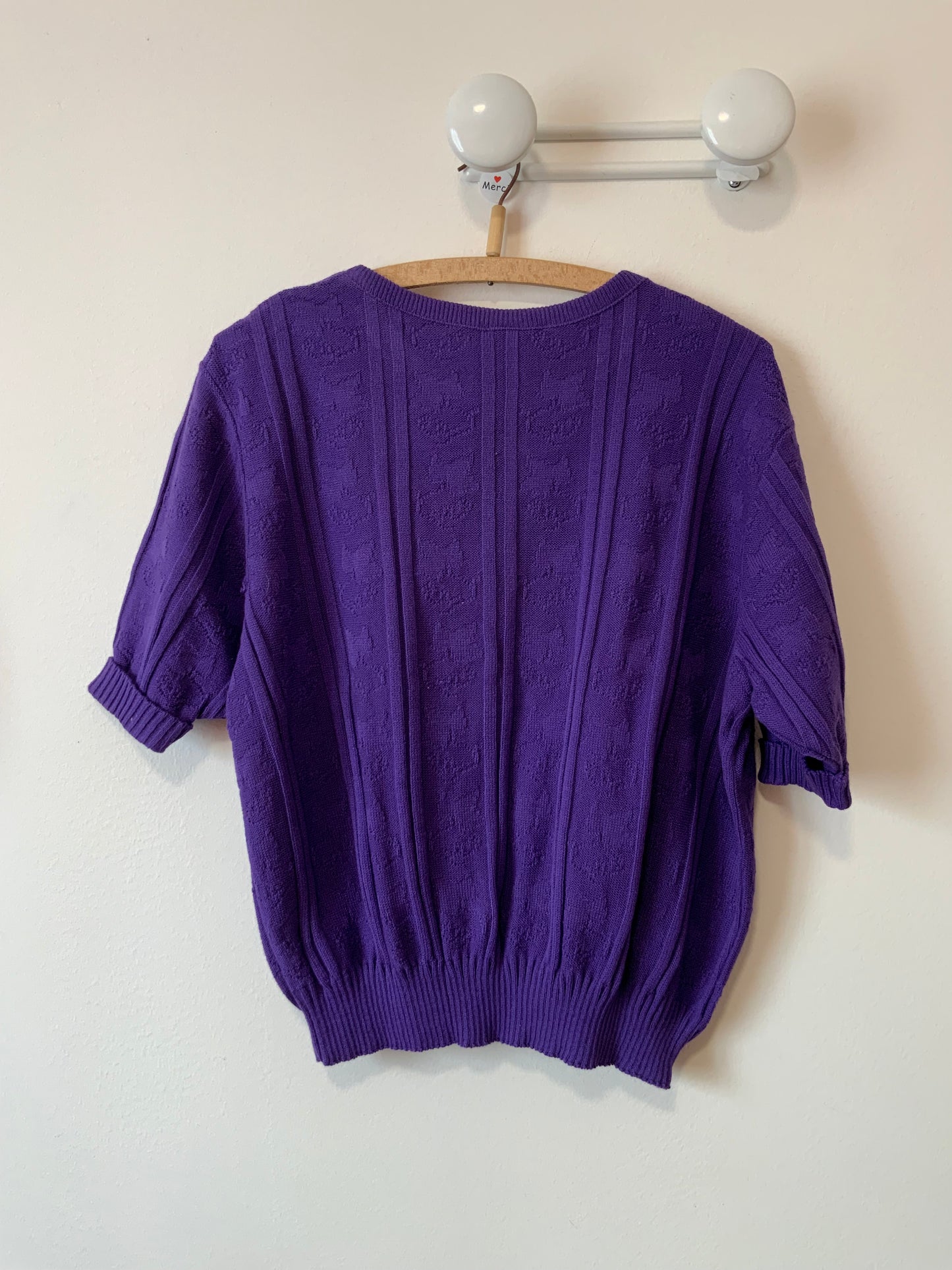 Pull Violet Motifs mailles Fleurs Vintage 1980 Paris France