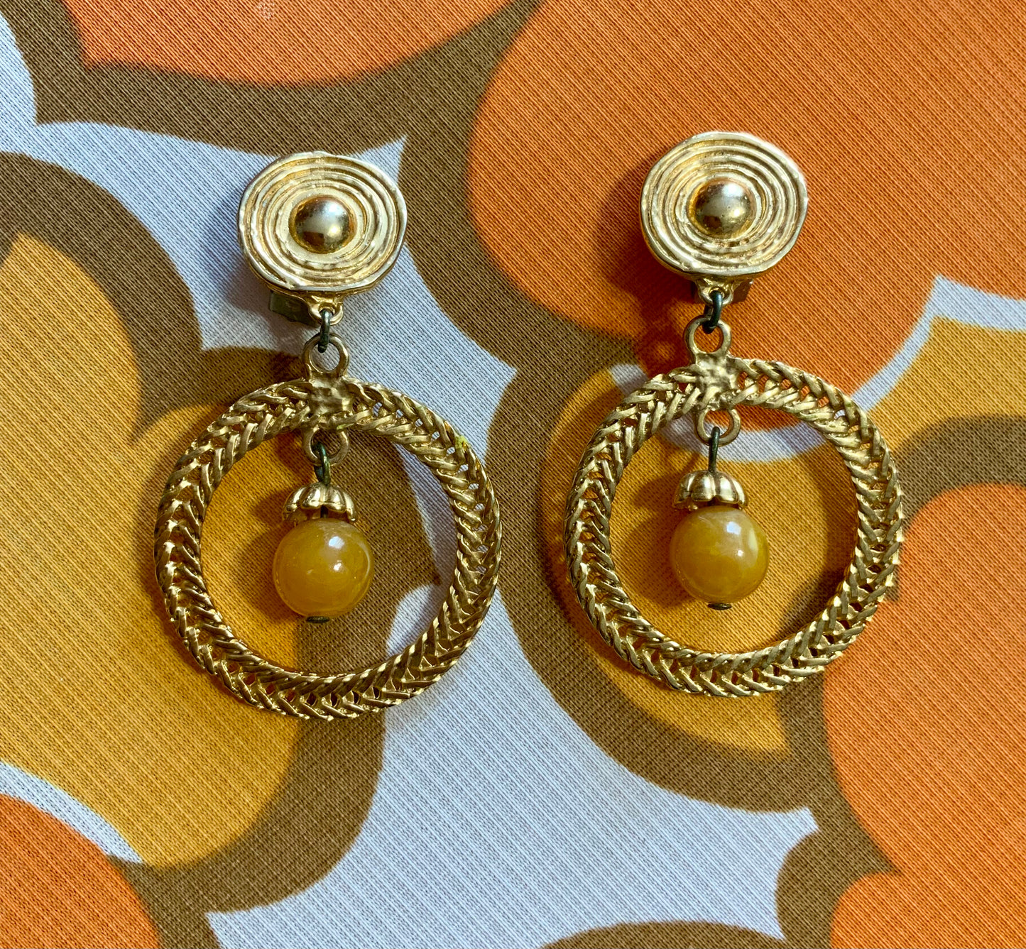 Boucles d’oreilles Créoles avec petites perles Chic 1980 Métal