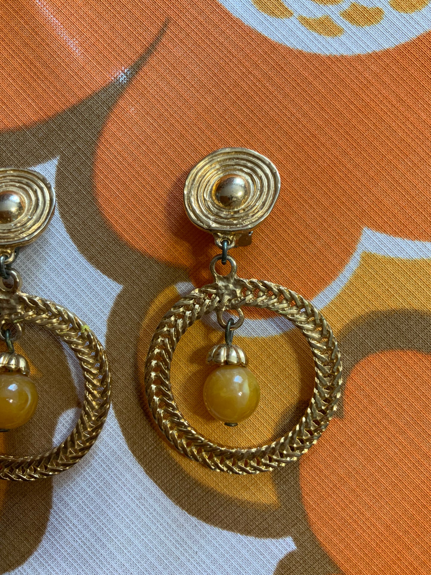 Boucles d’oreilles Créoles avec petites perles Chic 1980 Métal