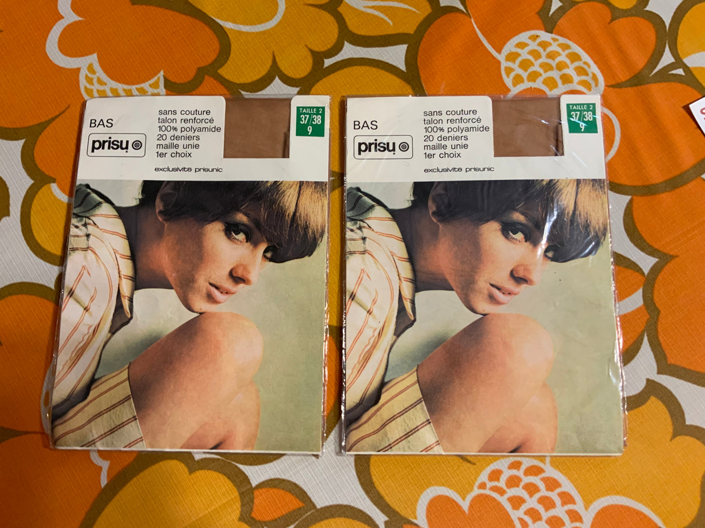Lot 2 Paires de bas Prisunic Vintage neufs 1970/80