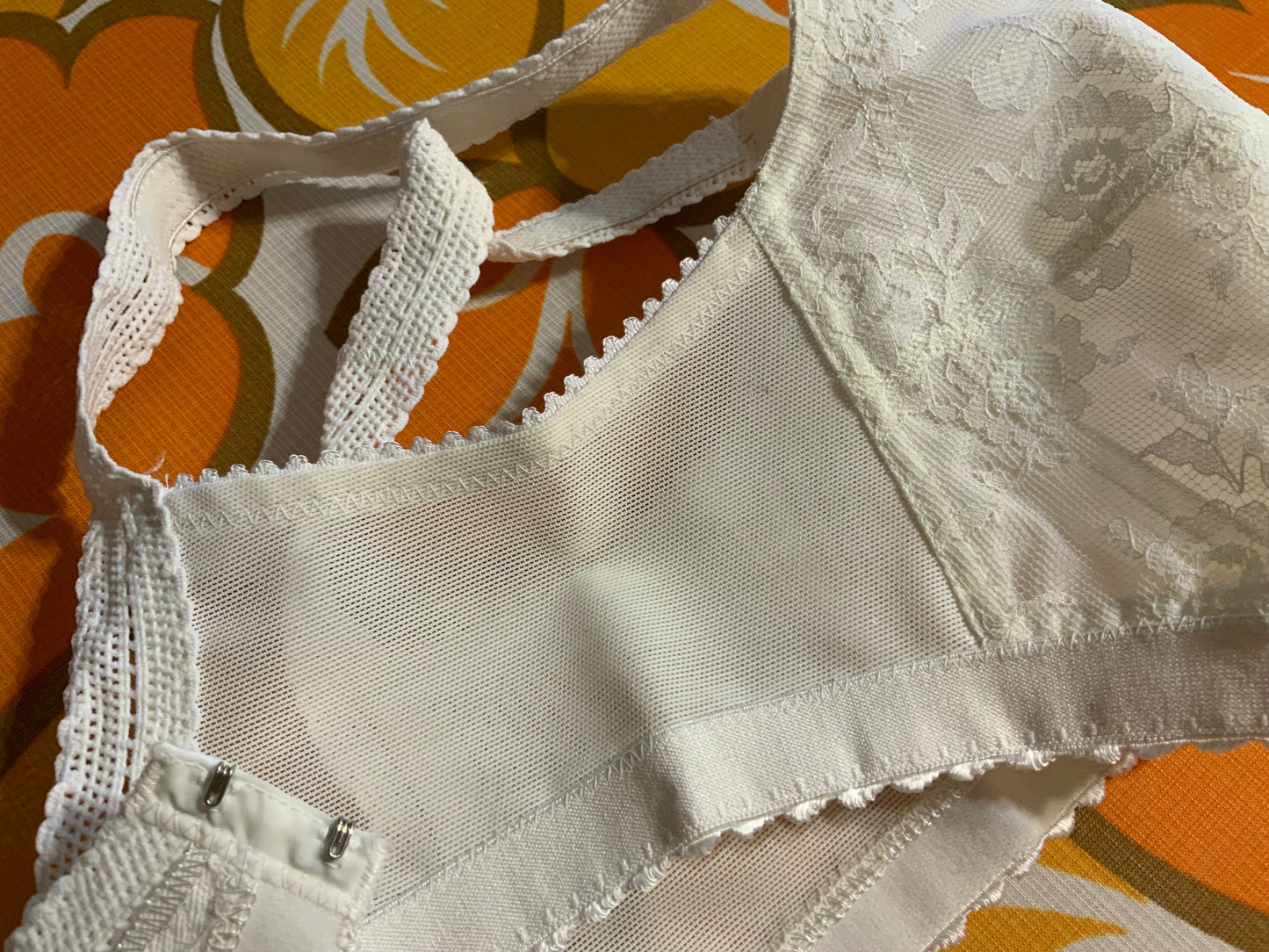 Soutien gorge Triumph Deadstock Vintage Dentelle 1970 Germany Luxe