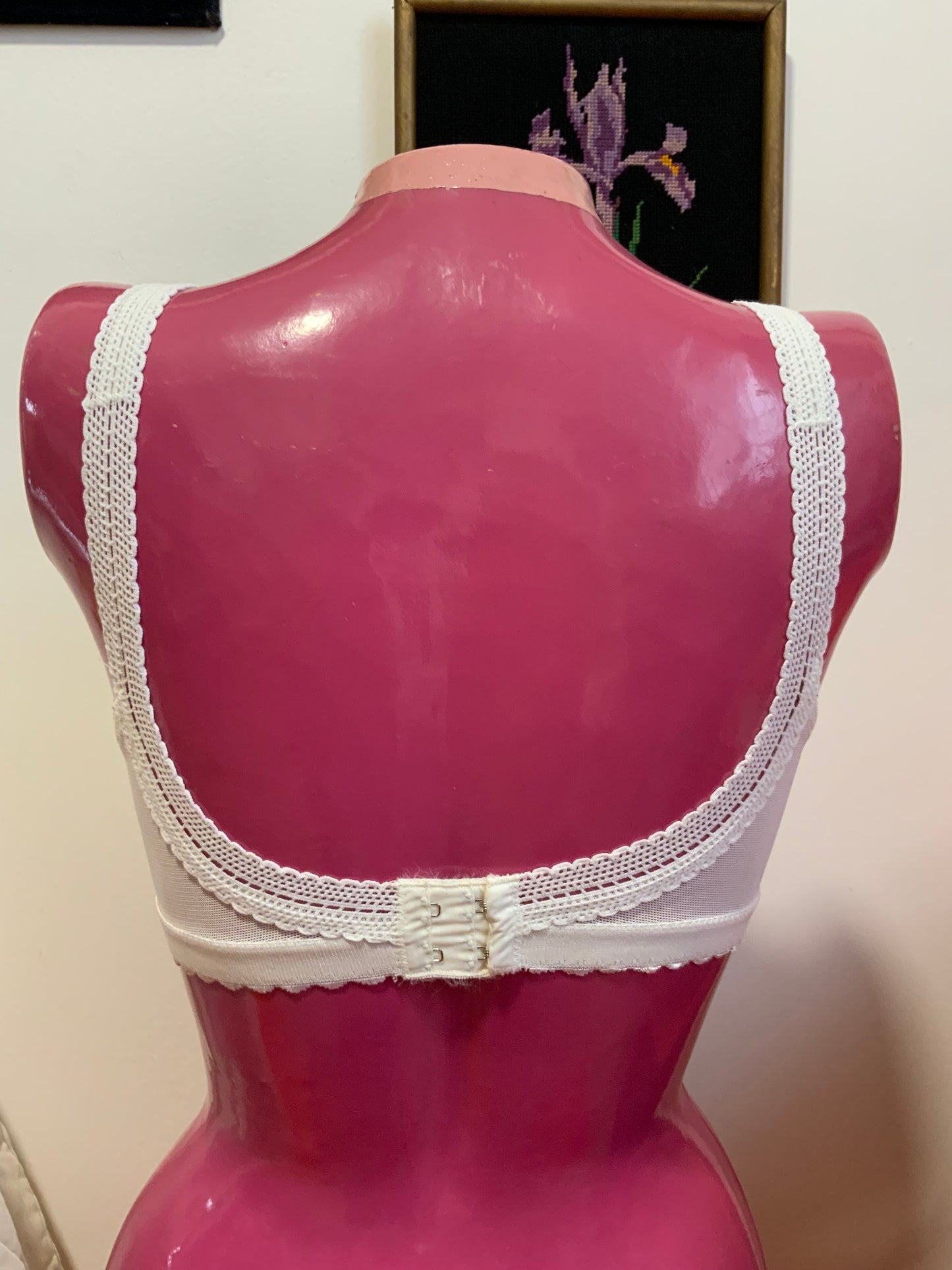 Soutien gorge Triumph Deadstock Vintage Dentelle 1970 Germany Luxe