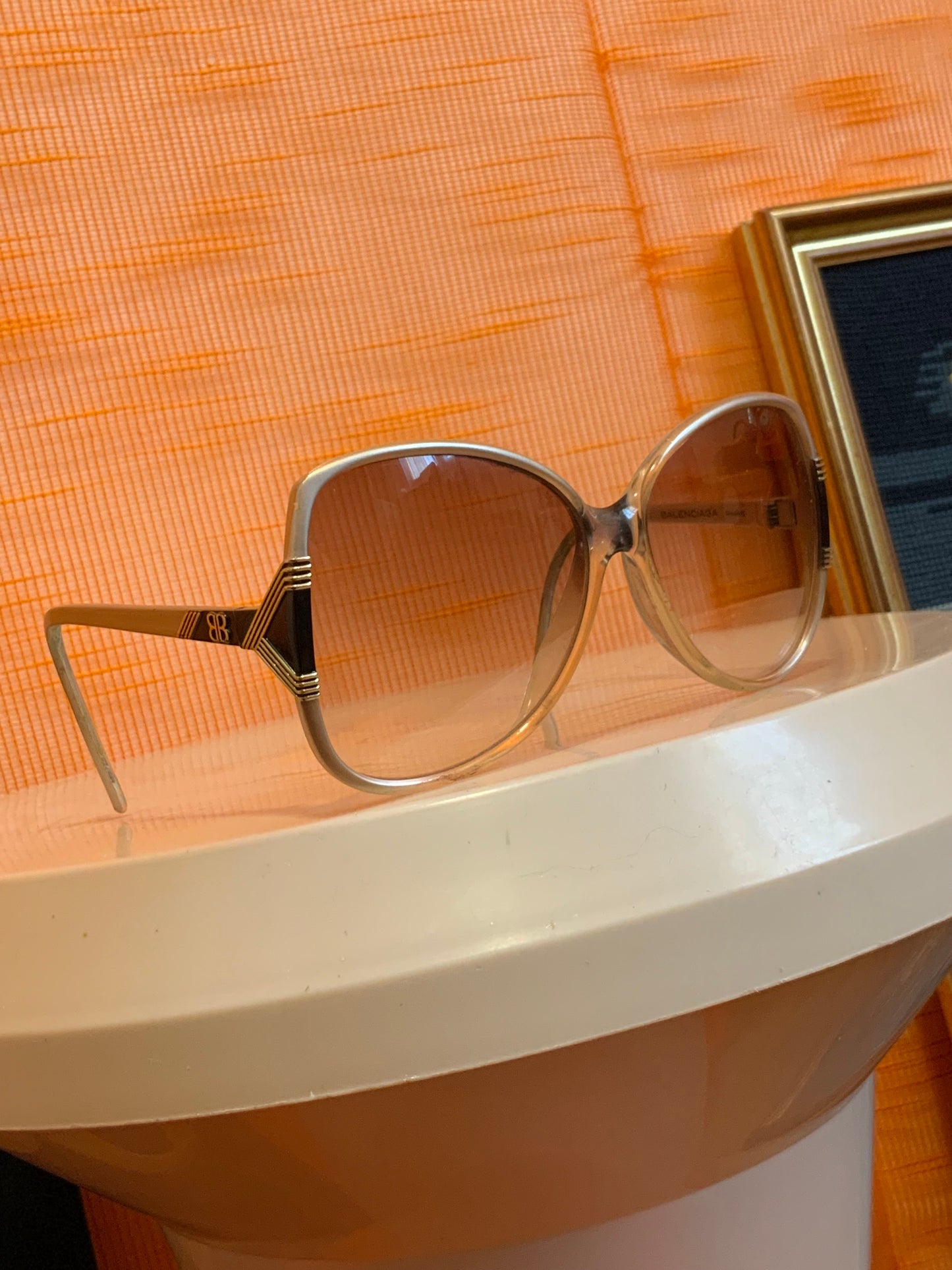 Paire de lunettes Solaires Vintage Balenciaga Paris
