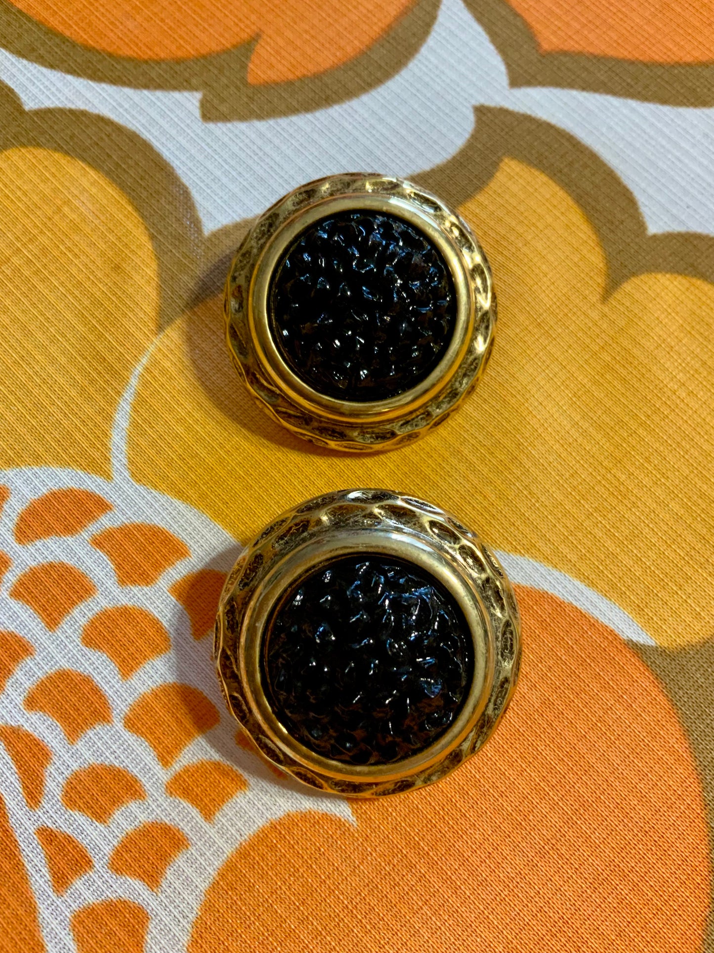 Boucles d’oreilles rondes Chic 1980