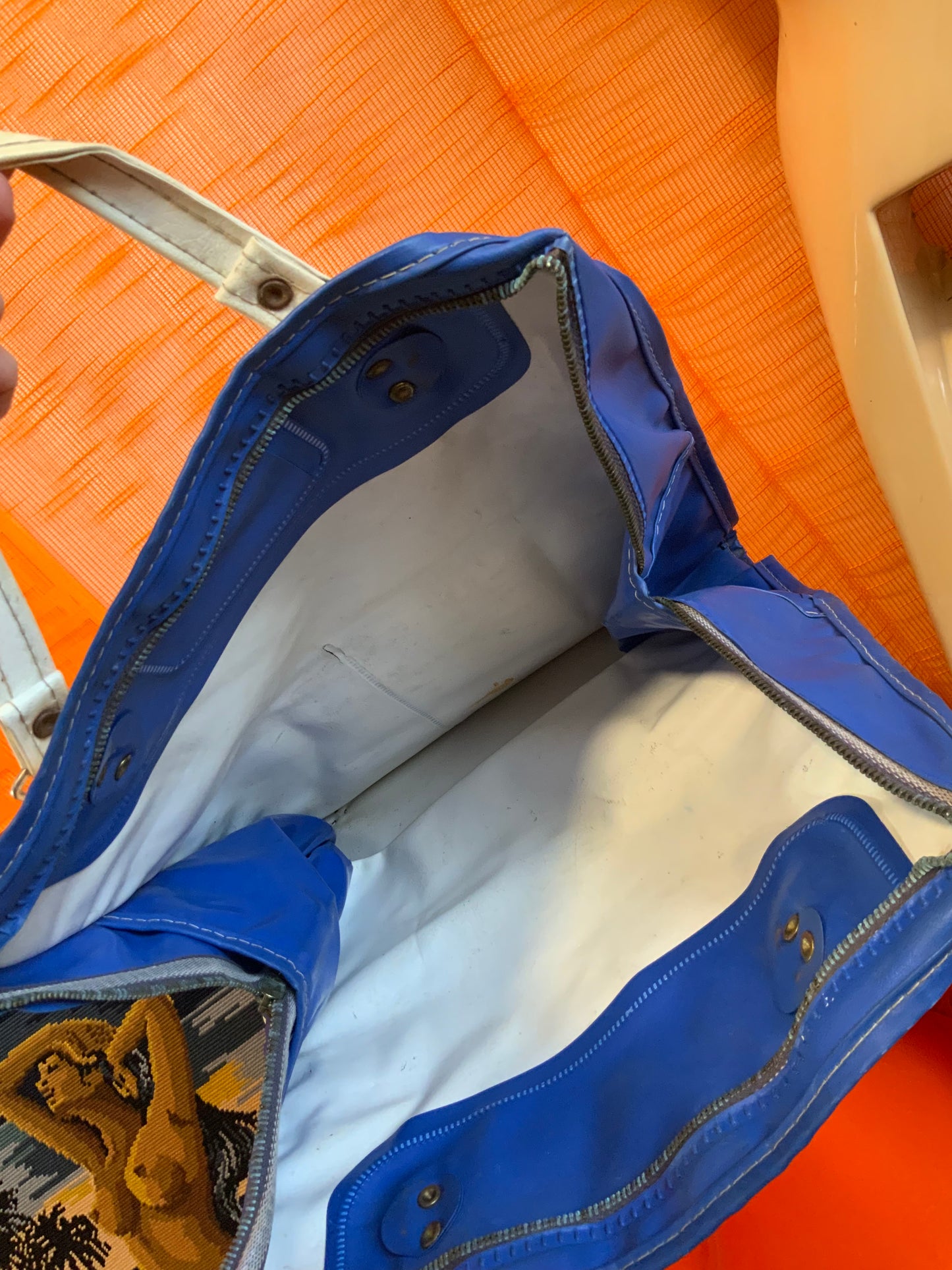 Sac Air France Vintage Cuir et sa boîte Kit